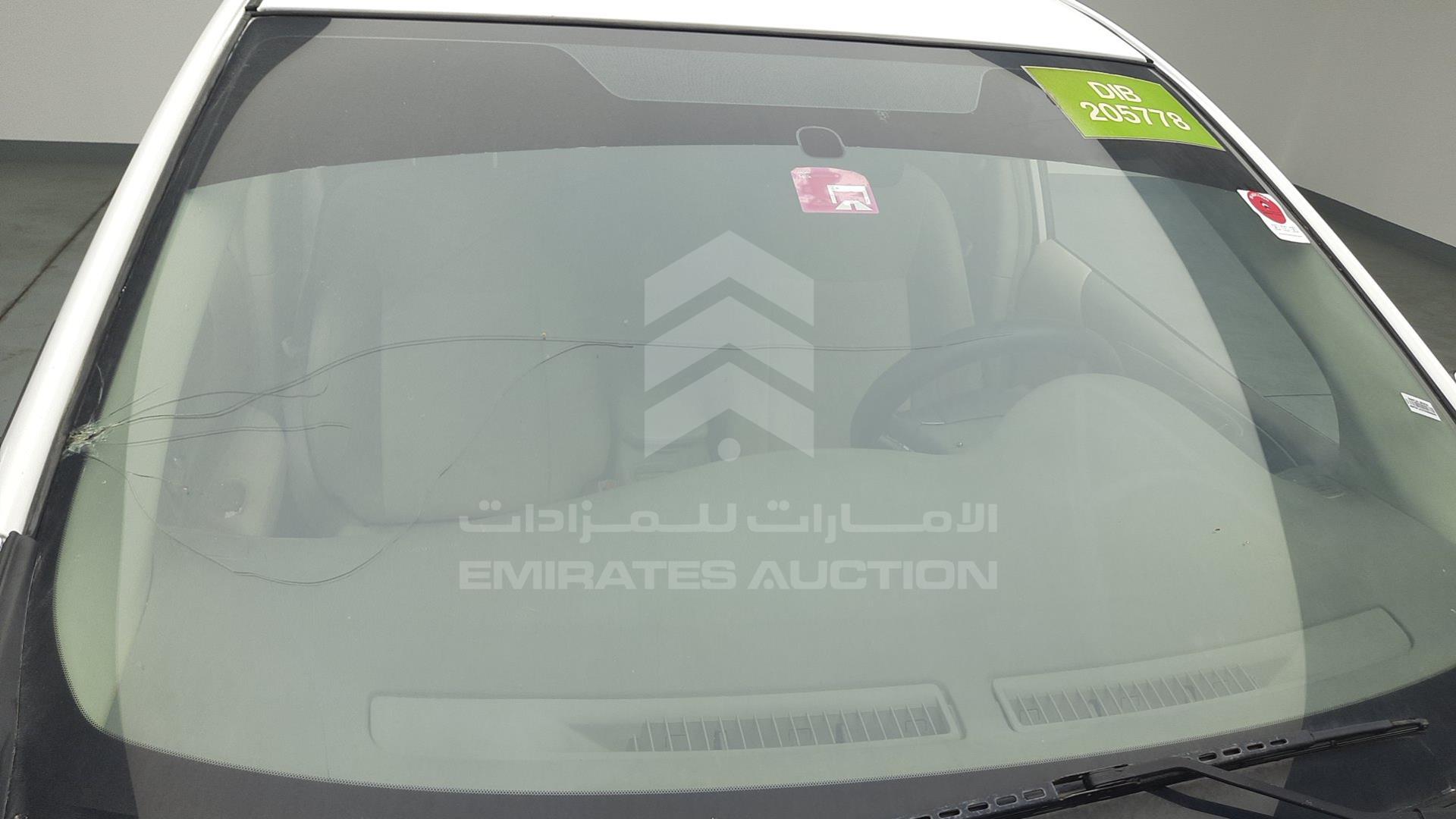 2014 NISSAN TIIDA VIN: MNTBC2C92E6000049