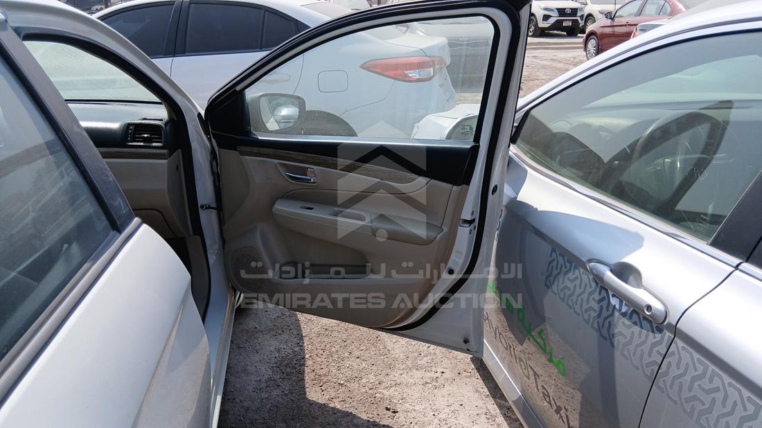 سوزوكي سياز 2023 — الباب الأمامي الأيمن — صورة 28
