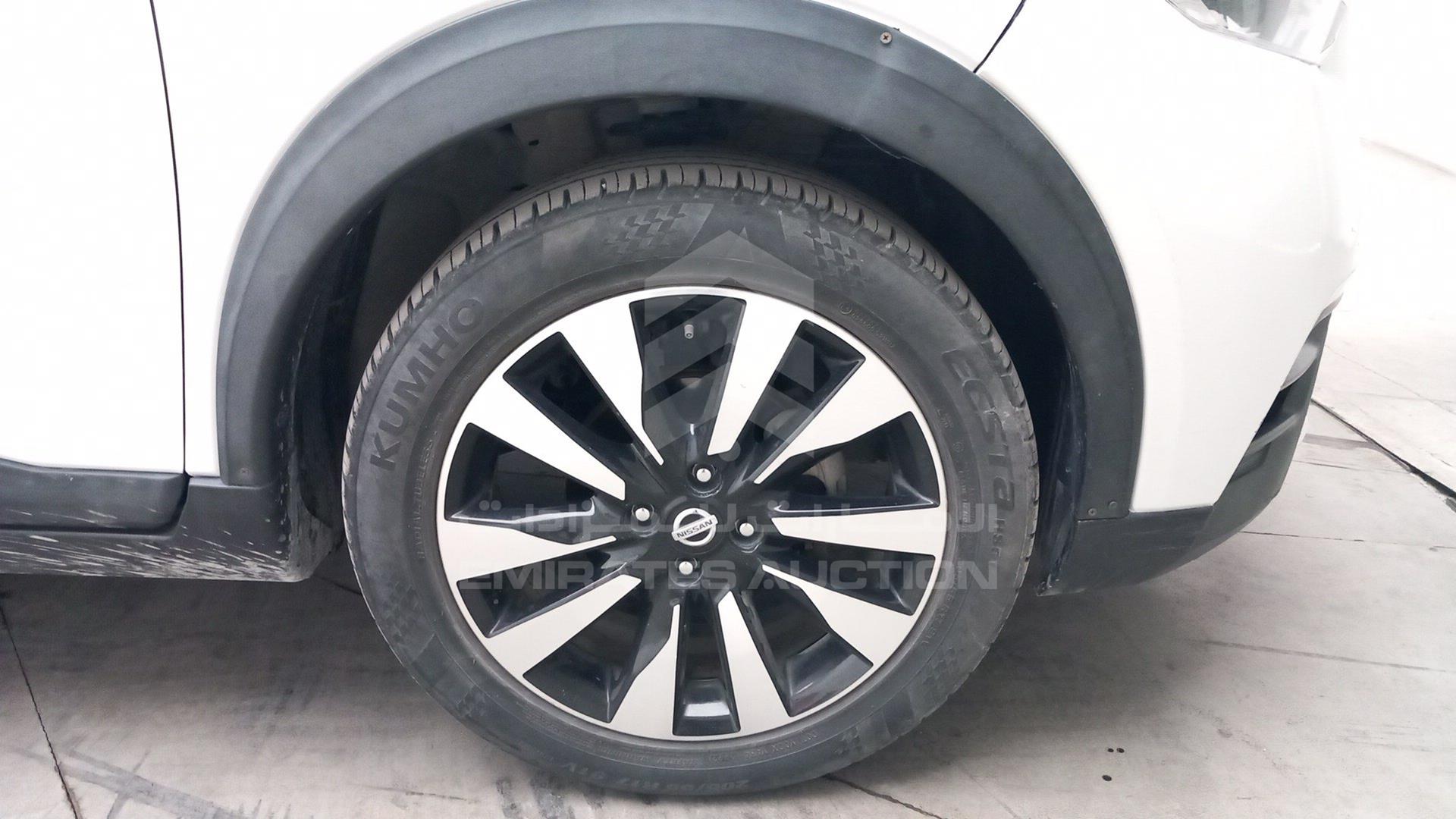 2018 NISSAN KICKS VIN: 3N1CP5C90JL484114