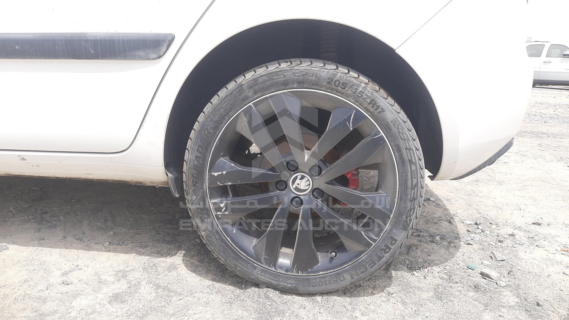 2014 SKODA FABIA VIN: TMBEP2NC8E3990109