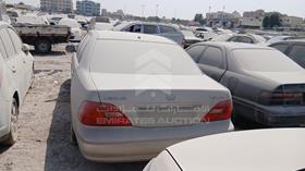2002 Lexus LS 430 — Rear View — Photo 6 — Thumbnail