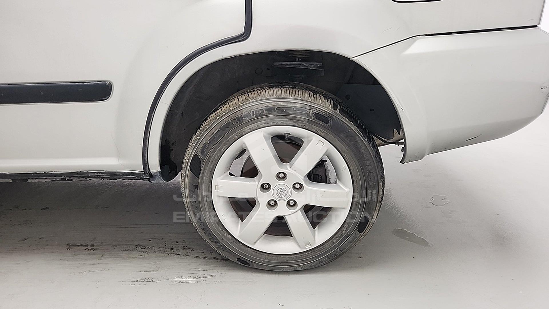 2009 NISSAN X-TRAIL VIN: JN8BT05Y09W203032