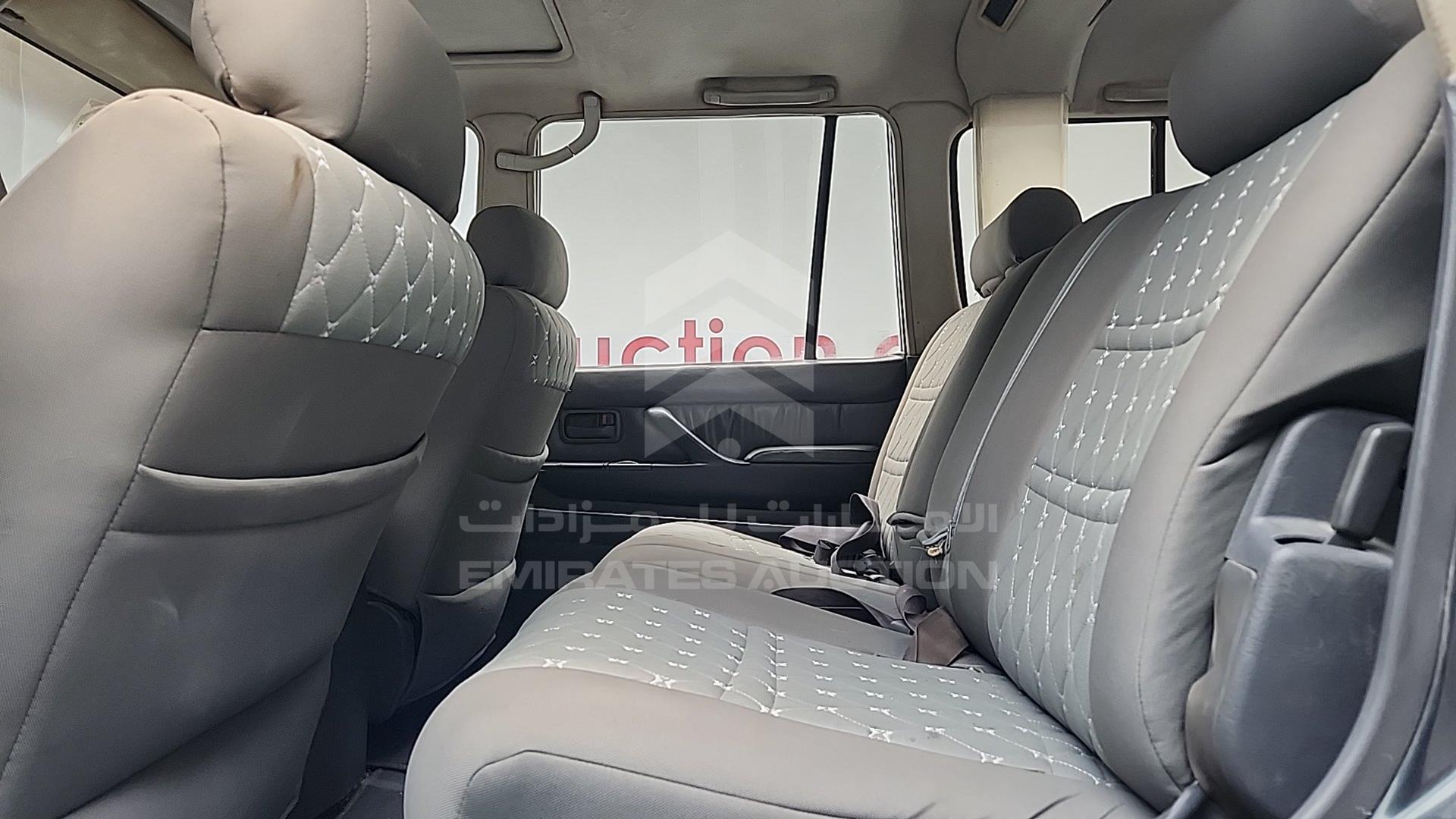 1996 TOYOTA LAND CRUISER VIN: FZJ800133159