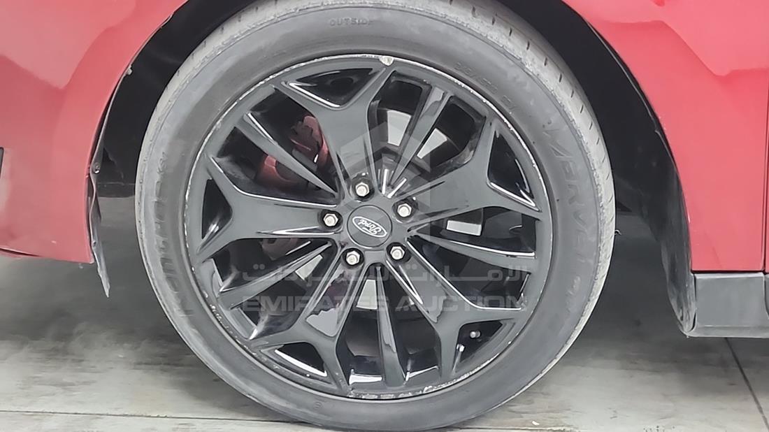 2015 Ford Taurus — Front Left Tyre — Photo 33
