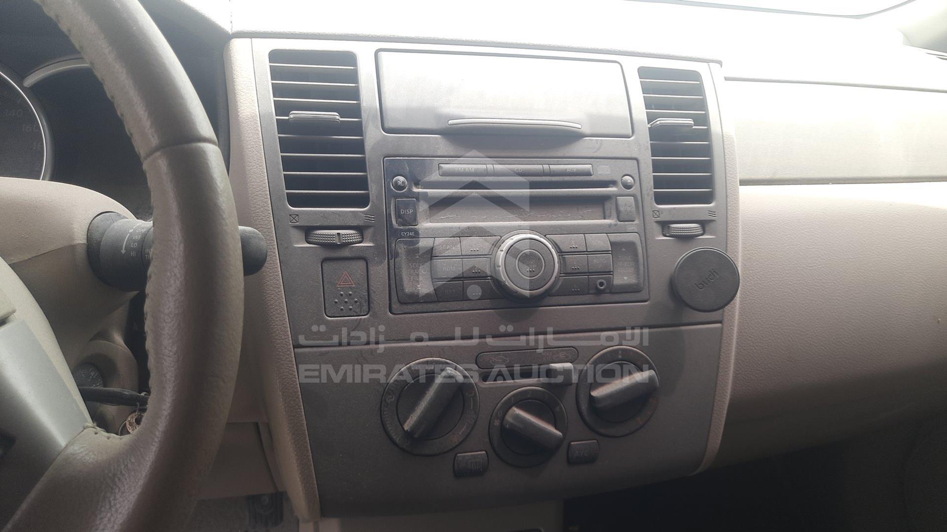 2011 NISSAN TIIDA VIN: 3N1BC1A76BL388023