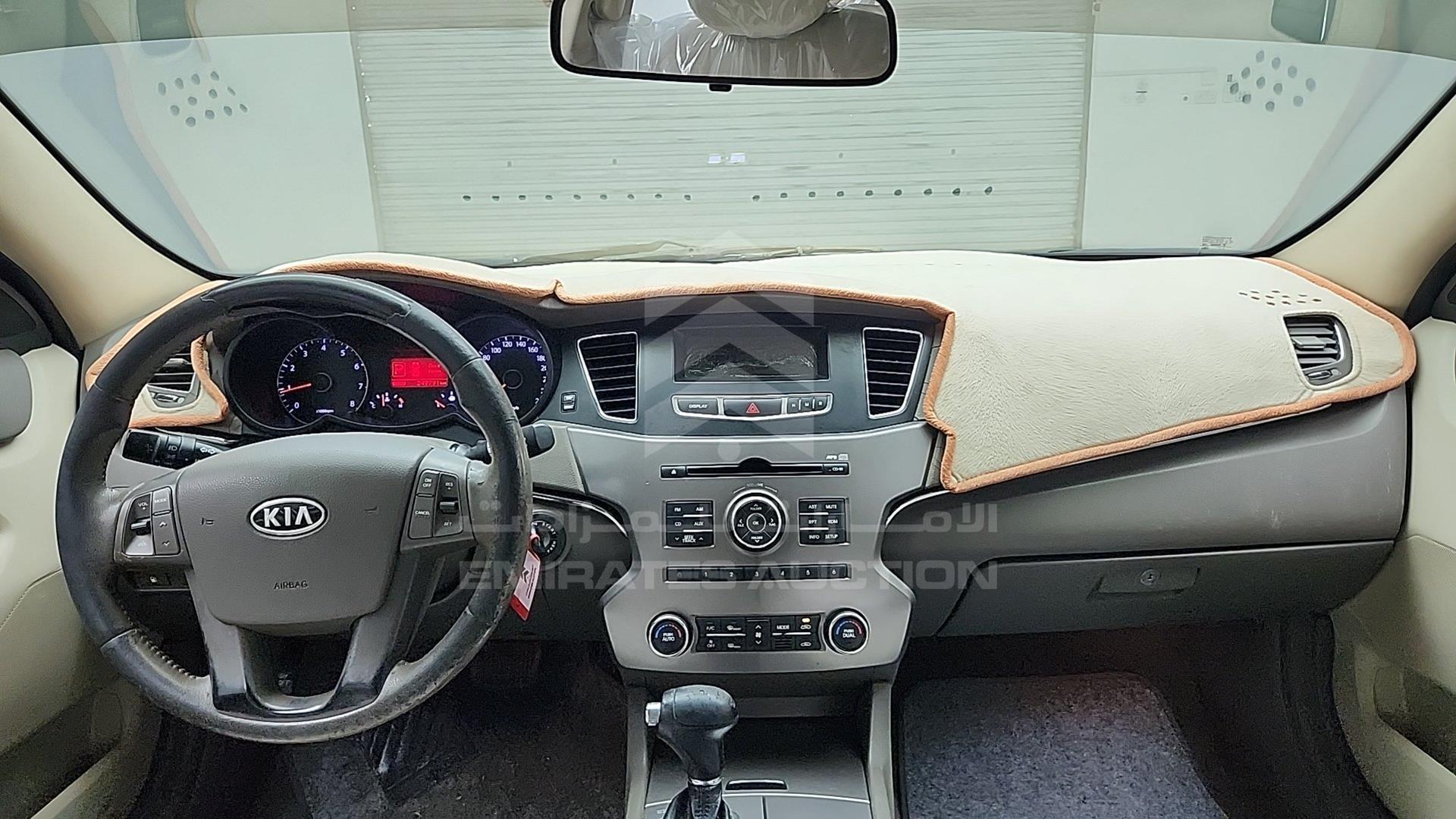 2011 KIA CADENZA VIN: KNALM4140B5028295