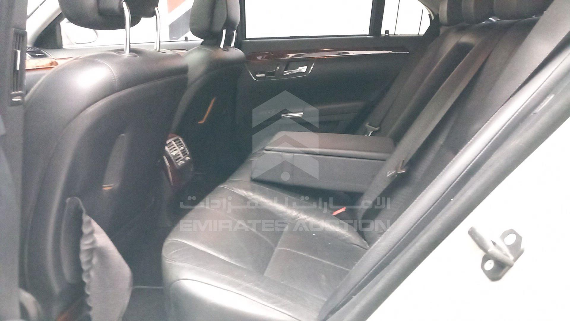 2008 MERCEDES S 450 VIN: WDDNF84X38A164610