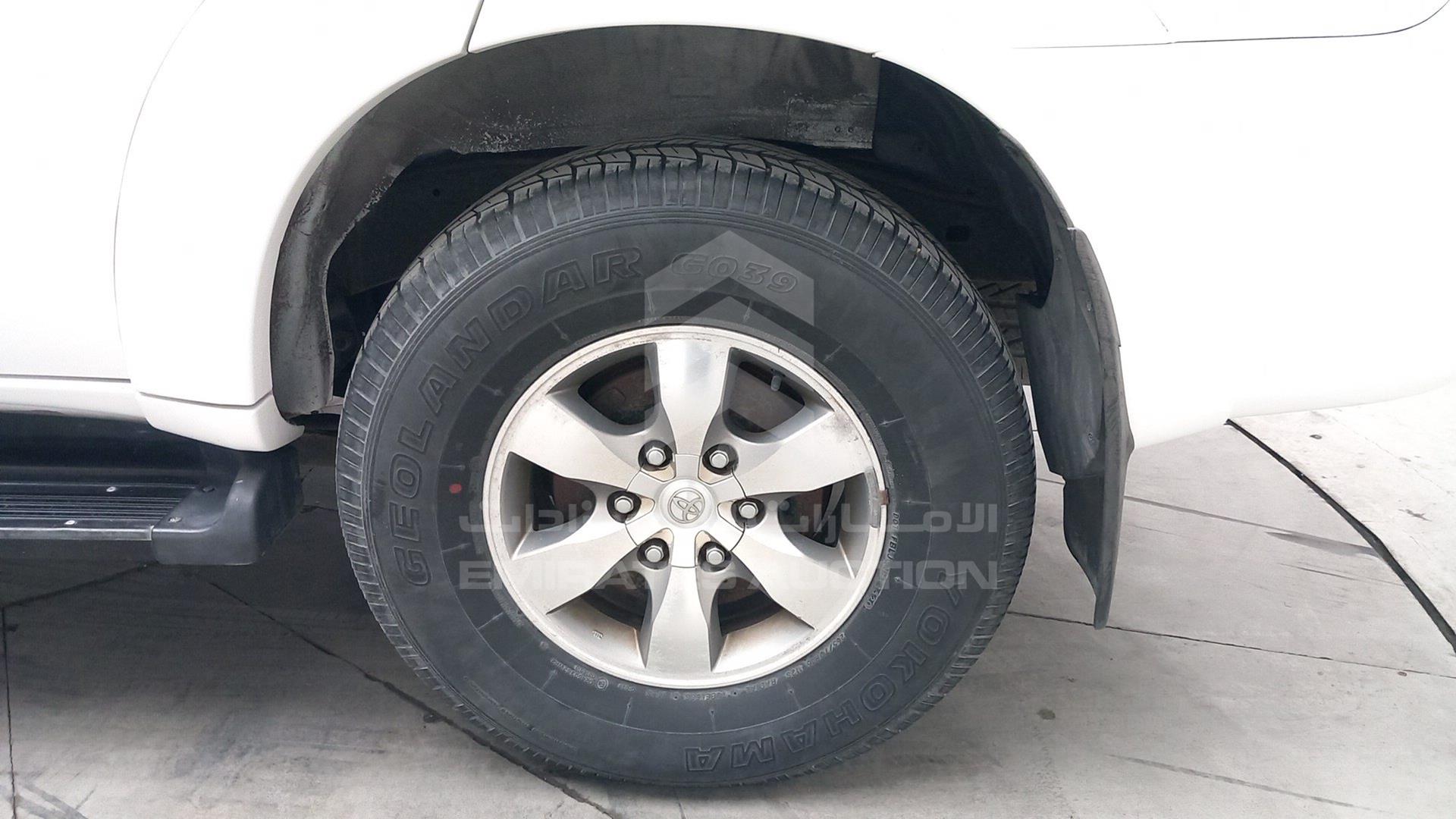 2007 TOYOTA FORTUNER VIN: MHFYU59G477001095