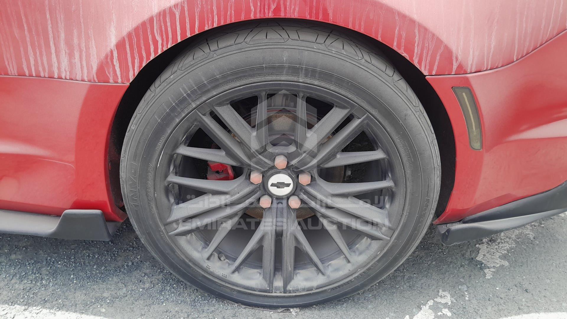 2019 CHEVROLET CAMARO VIN: 1G1FB1RS8K0133230