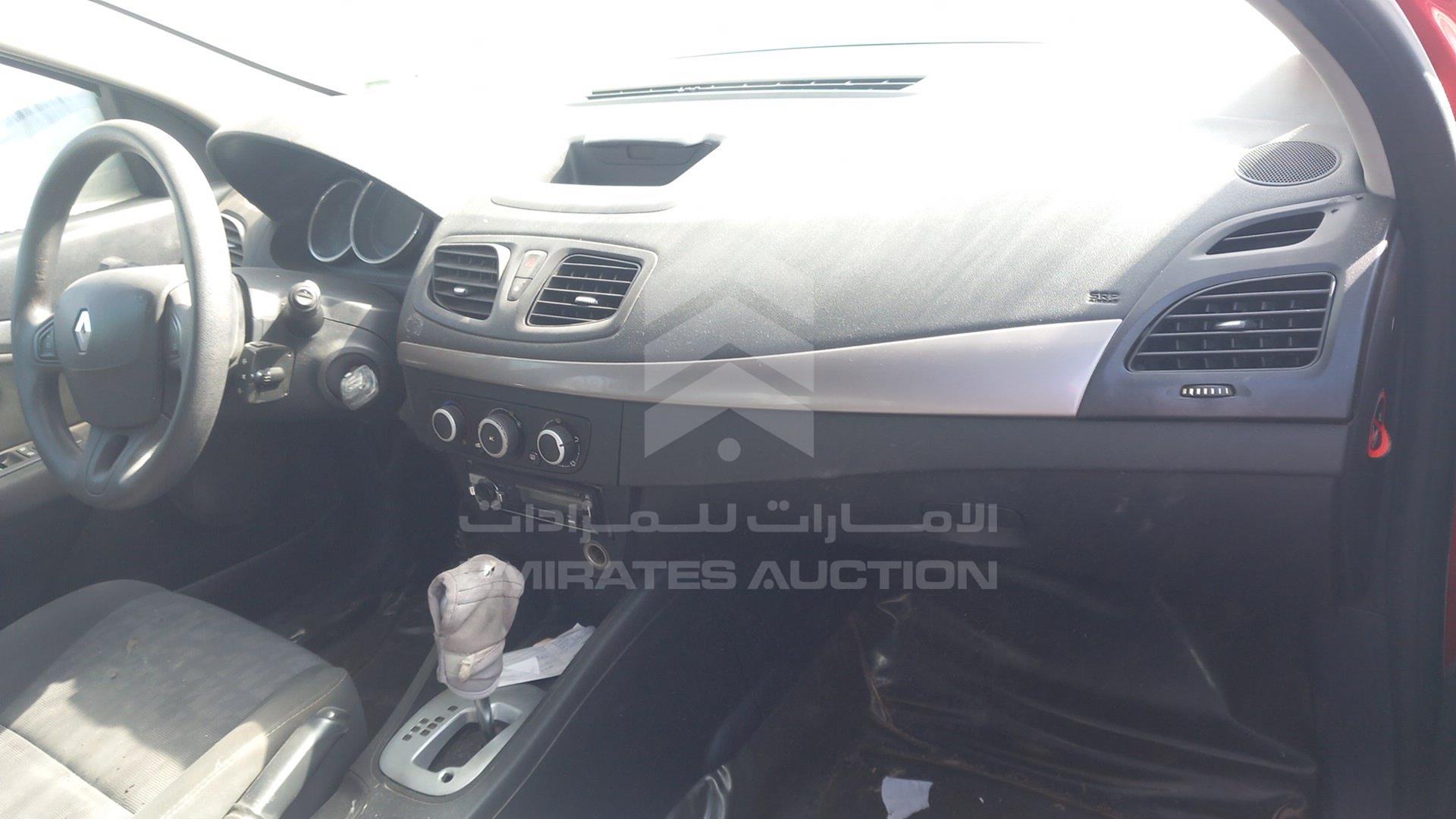 2013 RENAULT FLUENCE VIN: VF1LZLET6DC268903