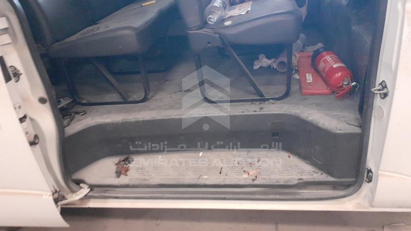 JTGJX02P1E0061717 Auction: EmiratesAuction Lot: 409501 JTGJX02P1E0061717 Toyota Hiace 2014 WHITE Photo 20