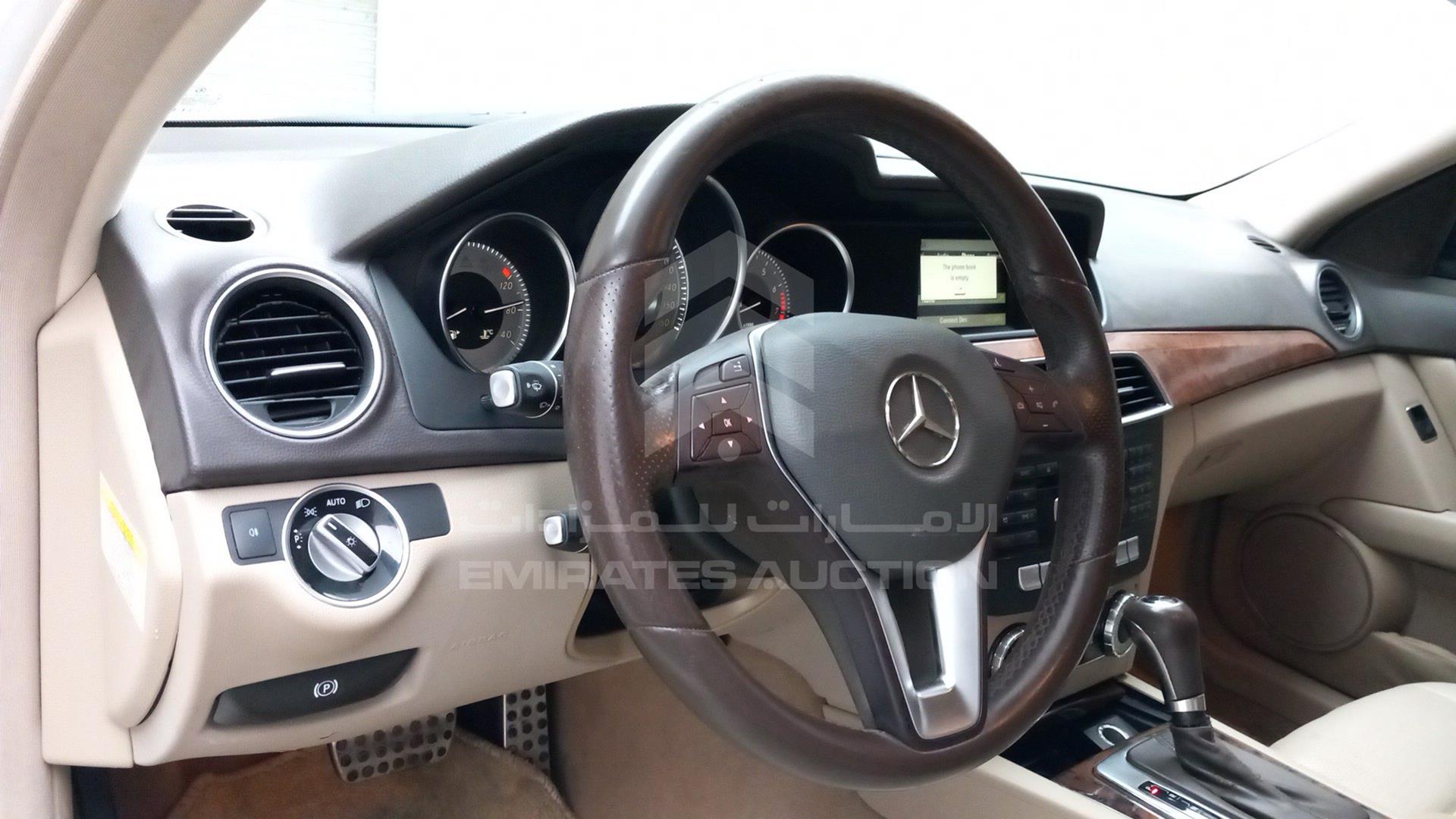 2013 MERCEDES C 250 VIN: WDDGF4HB0DR273733