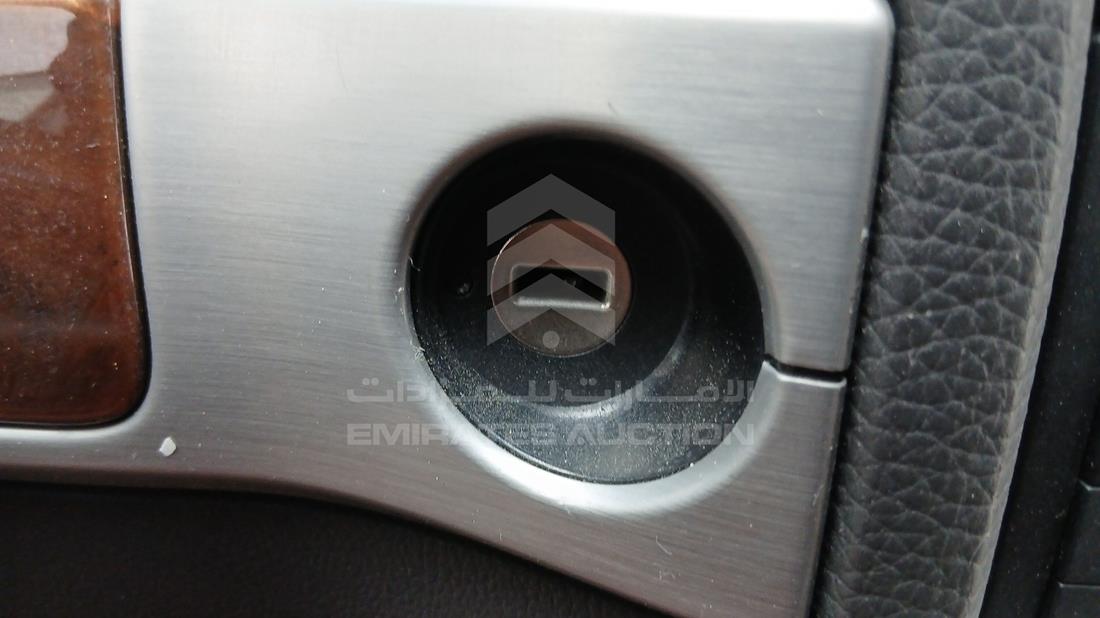 2008 Volkswagen Touareg — Keys — Photo 2