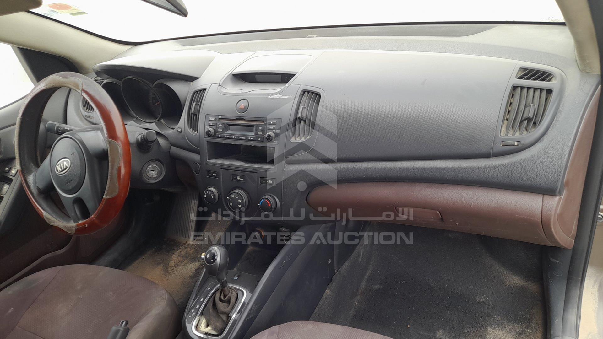 2013 KIA CERATO VIN: KNAFT4113D5785328