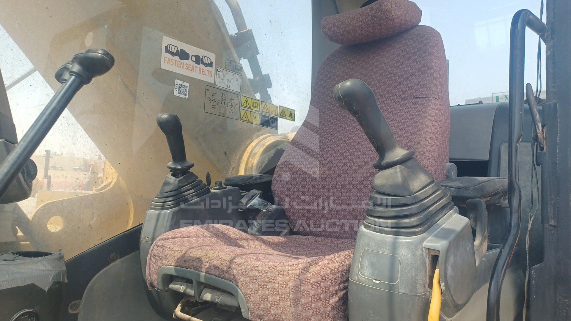 2013 CATERPILLAR 349 D VIN: CAT0349DEJGB00738