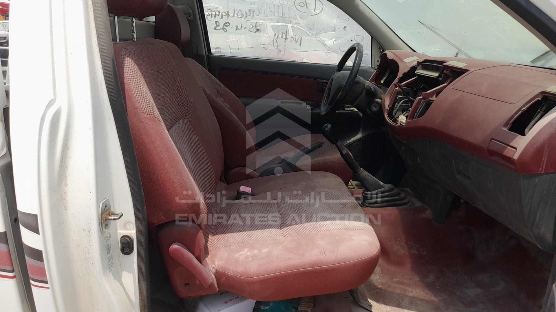 2014 TOYOTA HILUX VIN: MR0CW12G4E0033457