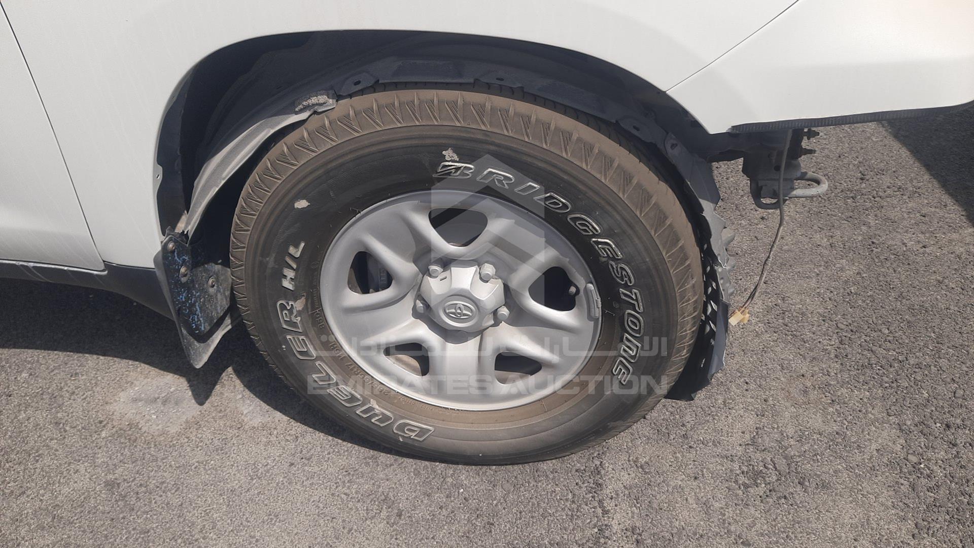 2013 TOYOTA LAND CRUISER VIN: JTMDU09J7D4074564