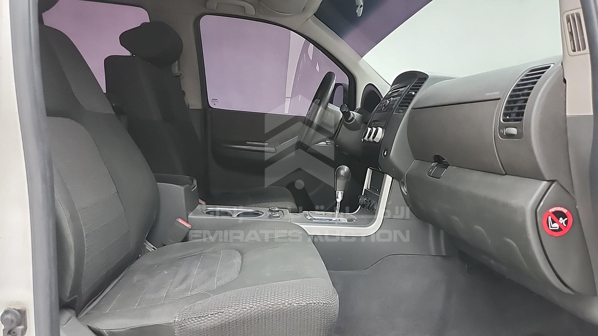 2015 NISSAN PATHFINDER VIN: VSKLR11A9FA581435
