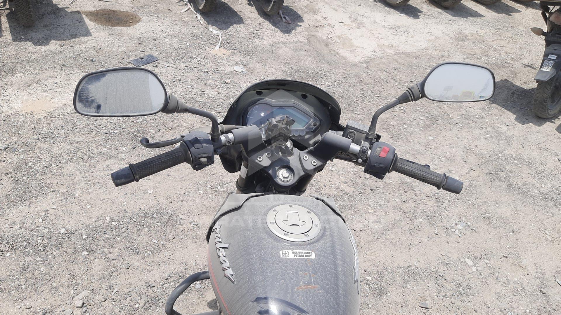 2022 BAJAJ 150 CC VIN: MD2A11CX4NCM72301