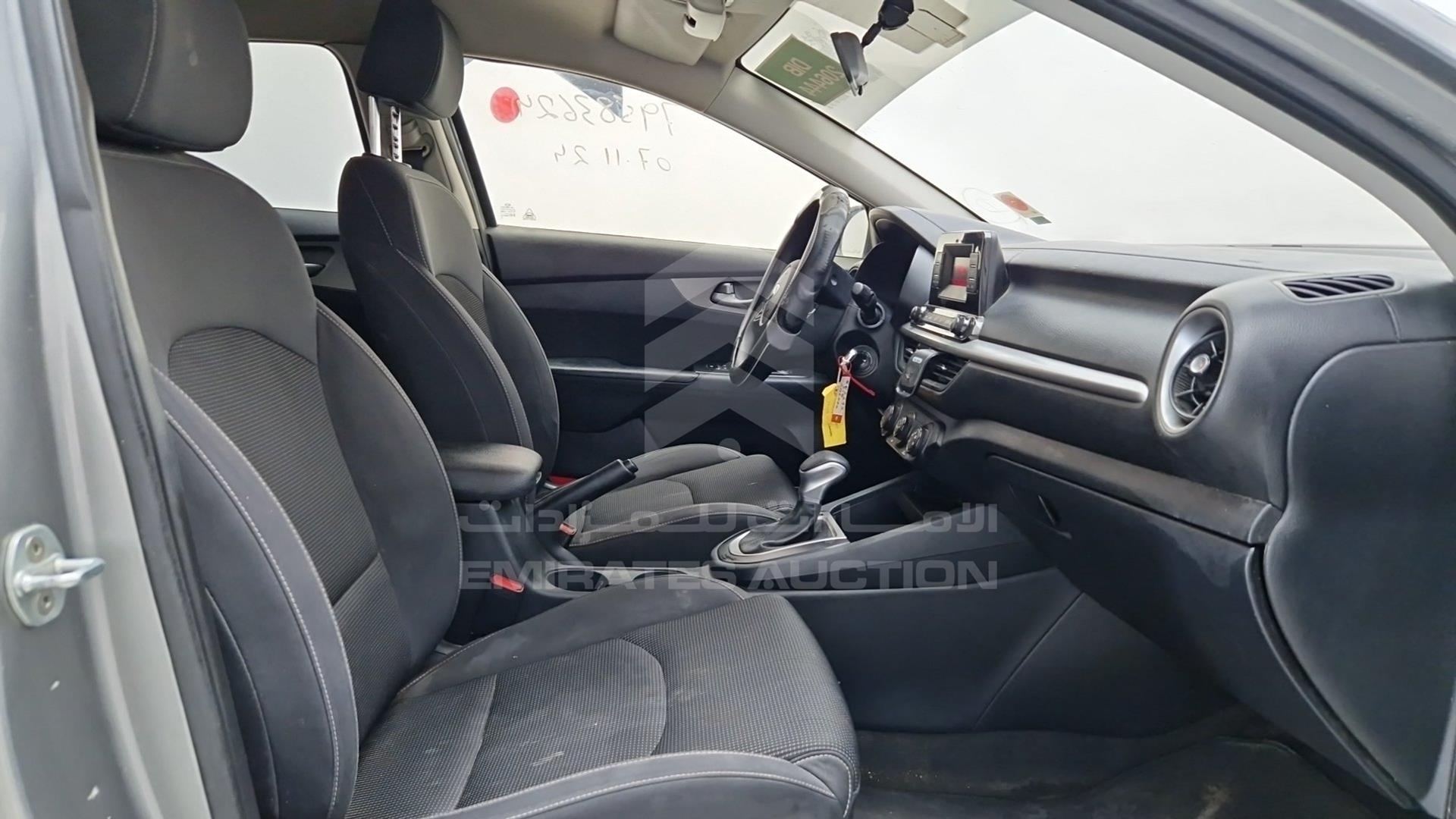2020 KIA CERATO VIN: KNAF24168L5862692