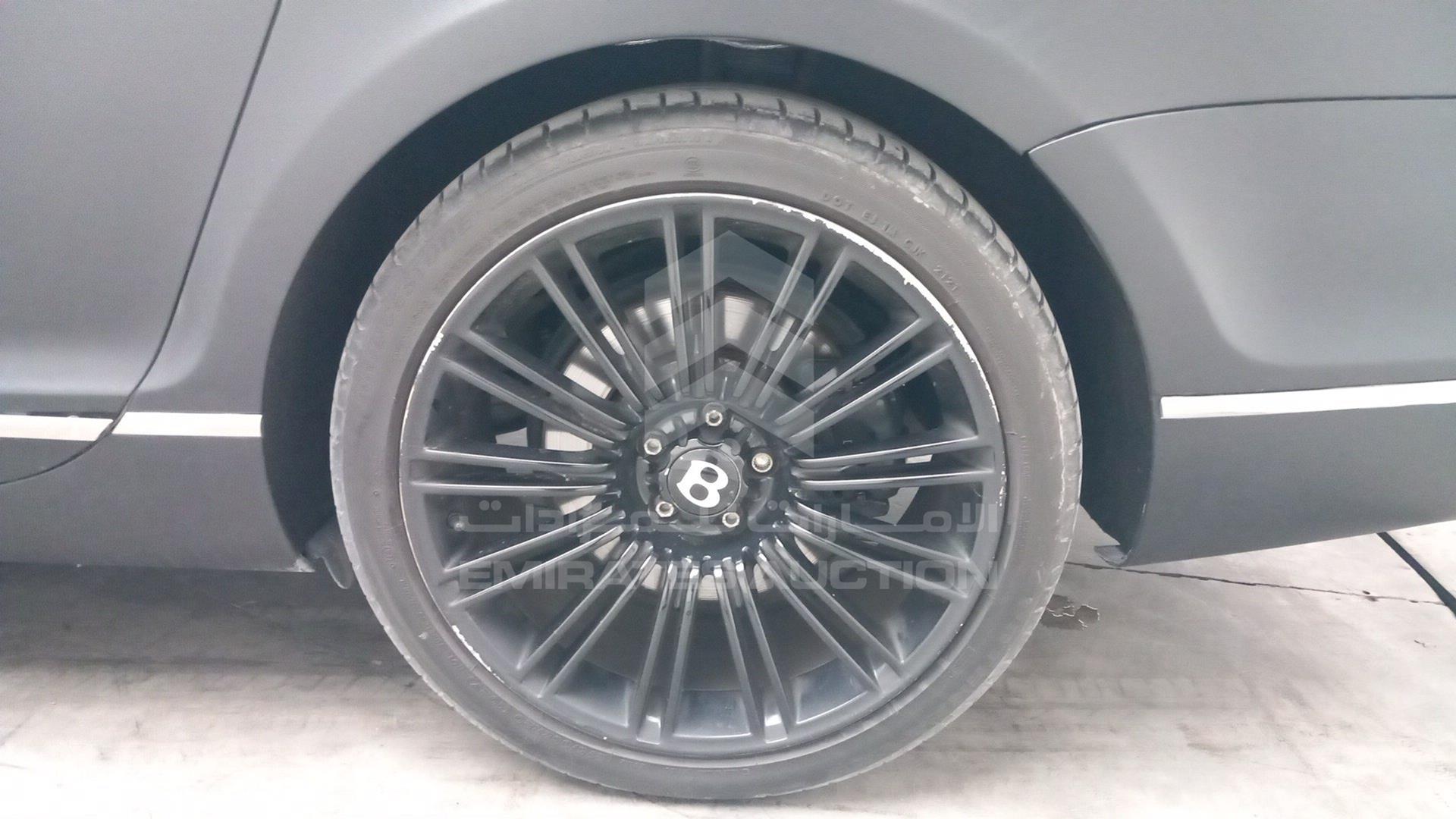 2012 BENTLEY FLYING SPUR VIN: SCBBF53W6CC075635