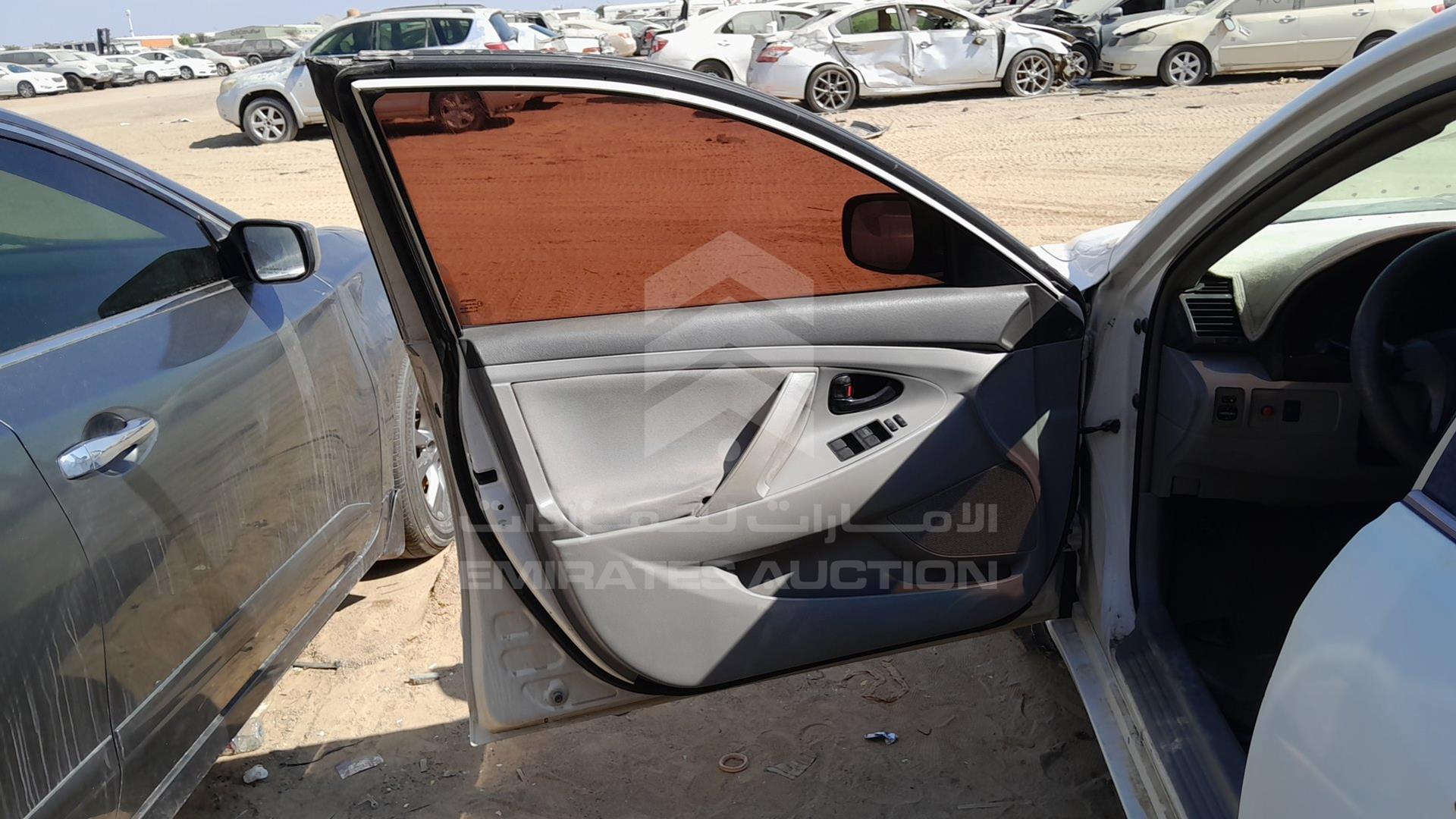 2008 TOYOTA CAMRY VIN: 6T1BE42K08X500646