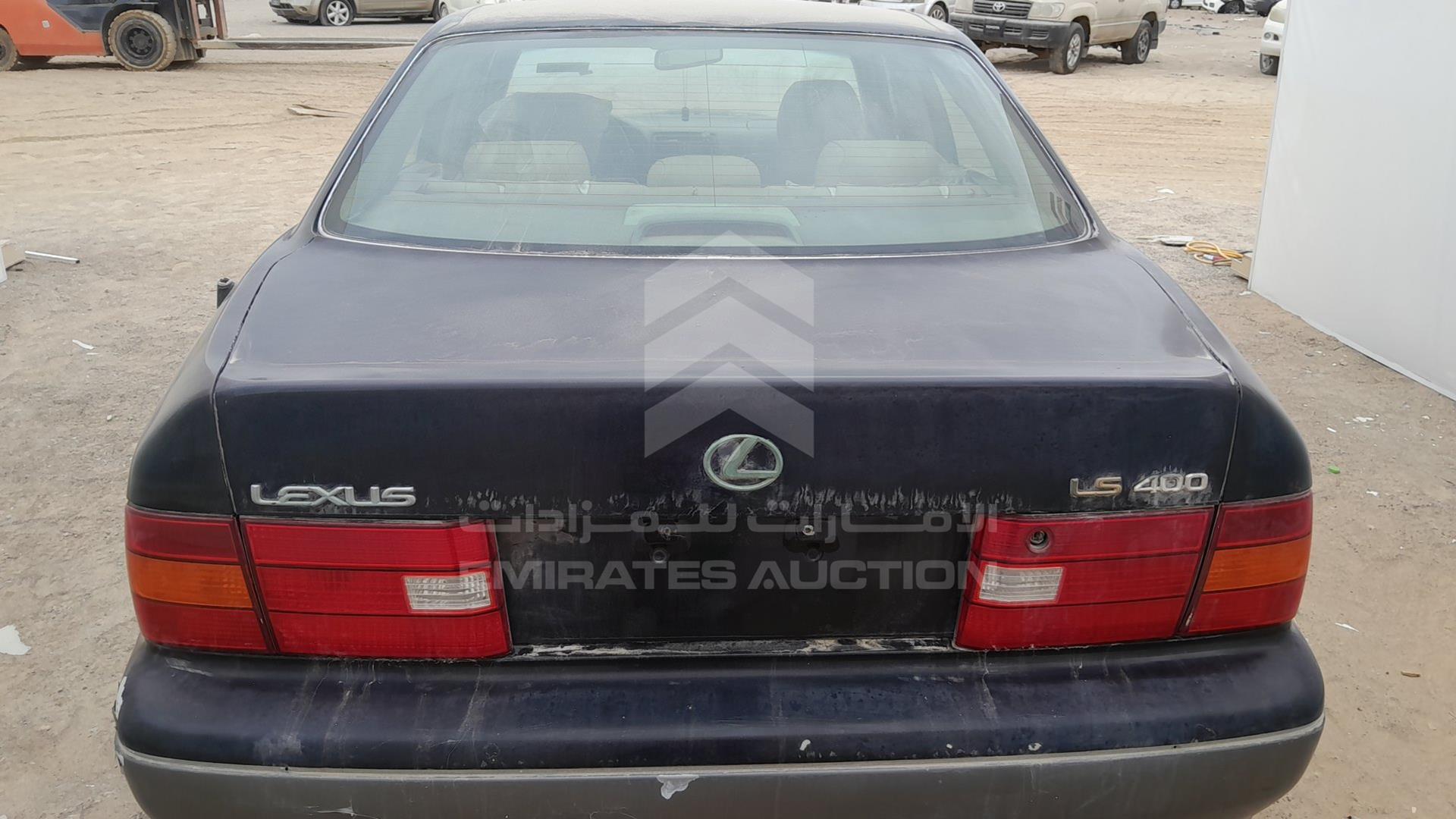 1997 LEXUS LS400 VIN: JT8BH28F7V0092378