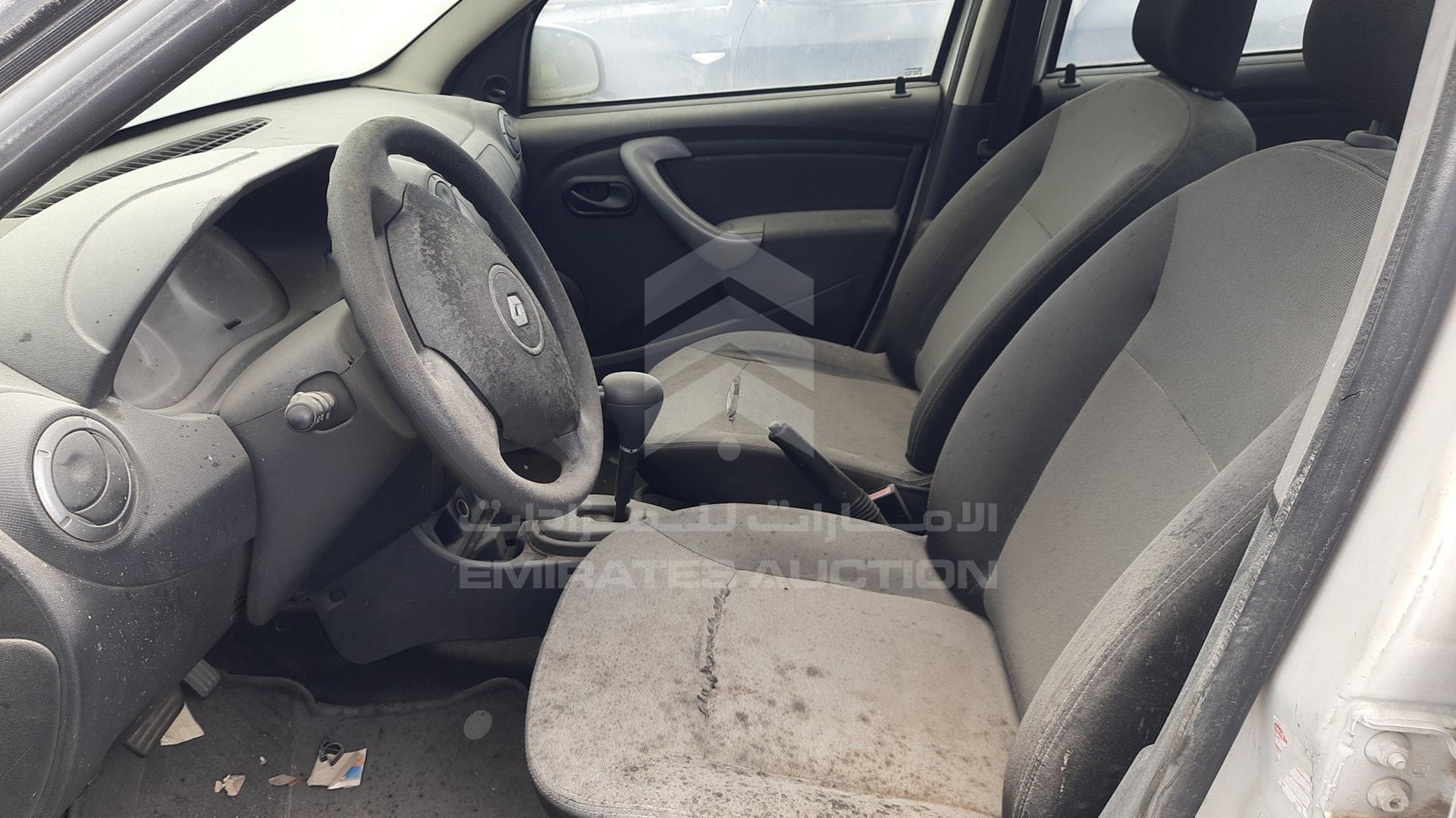 2015 RENAULT DUSTER VIN: VF1HSRCA8FA518610