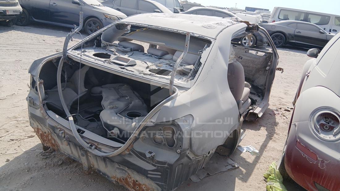 تويوتا ياريس 2006 — الزاوية الخلفية اليمنى — صورة 7