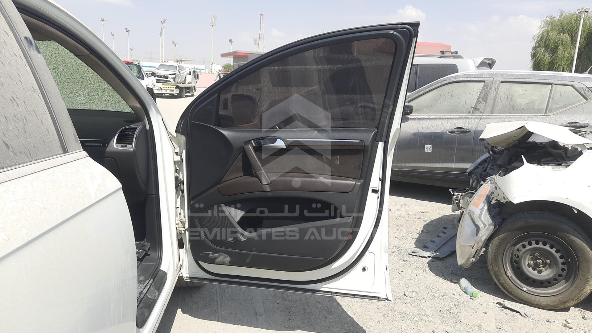 2014 AUDI Q7 VIN: WA1AGDFE1ED000920