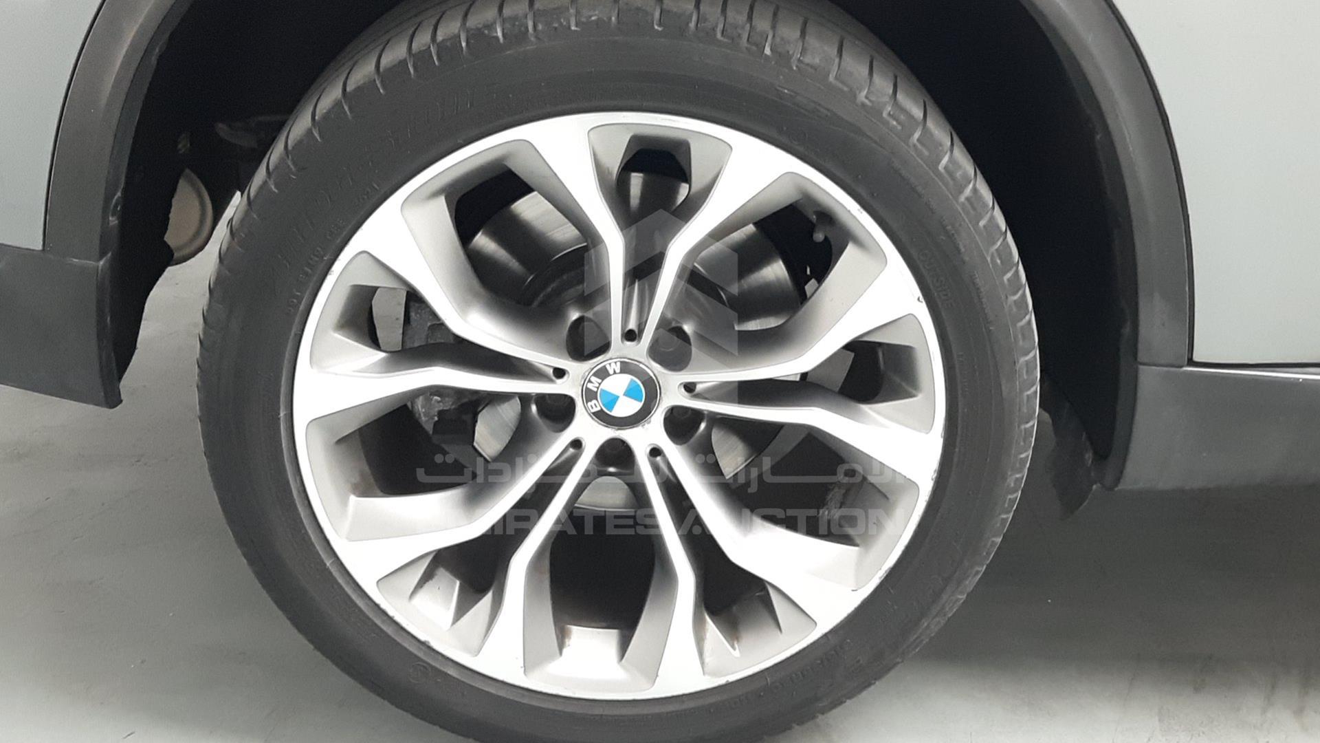 2015 BMW X5 VIN: WBAKR6101F0G97784
