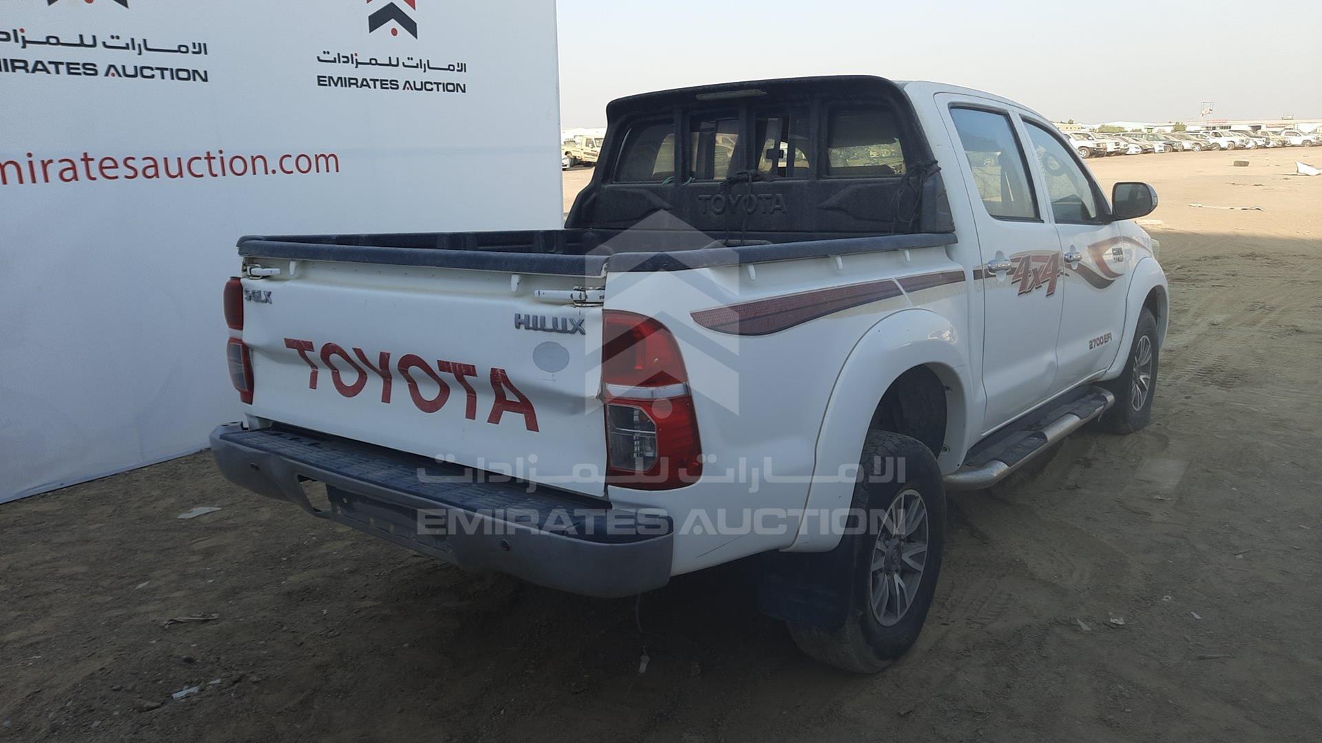 2014 TOYOTA HILUX VIN: MR0FX22G9E1115467