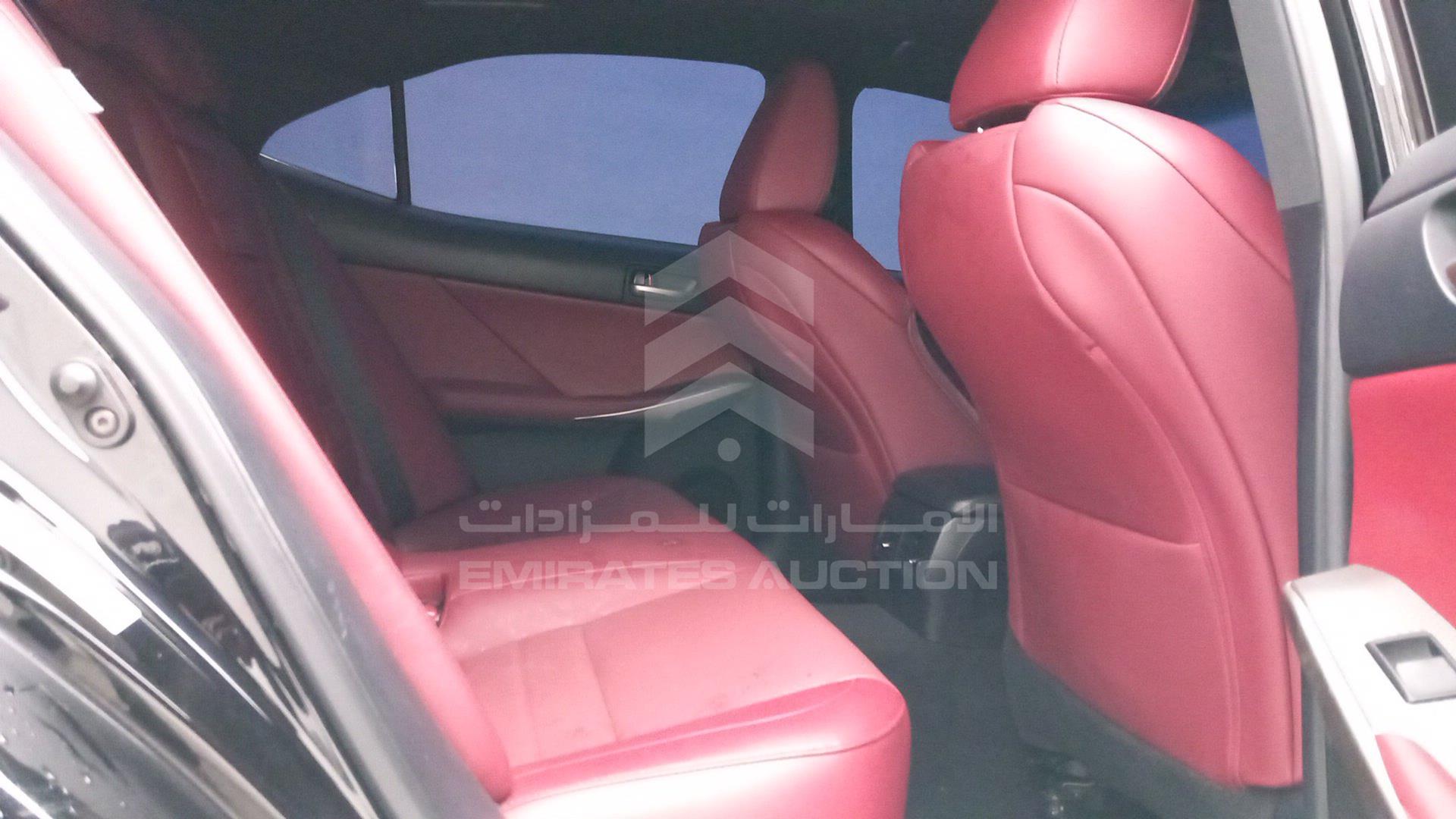 2018 LEXUS IS300 VIN: JTHBA1D25J5081877