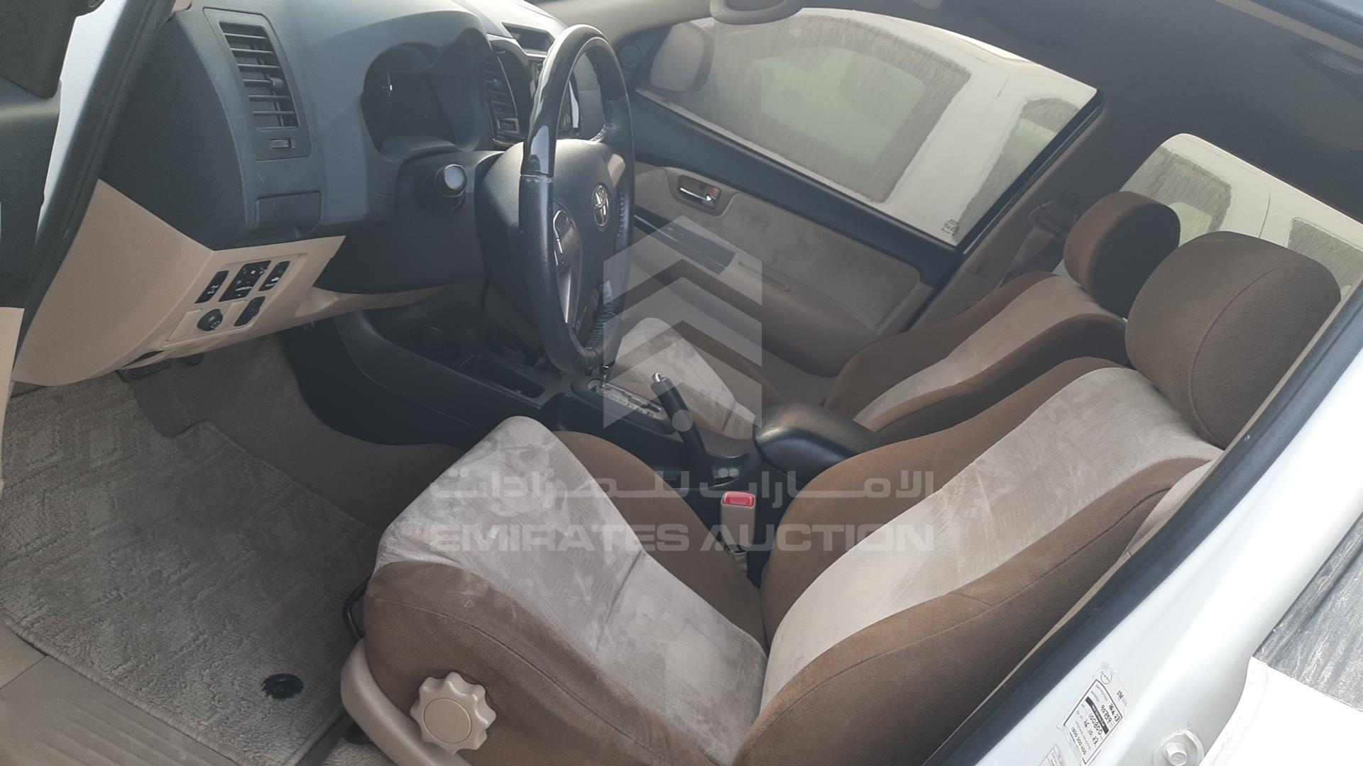 2014 TOYOTA FORTUNER VIN: MHFYU59G4E7034658