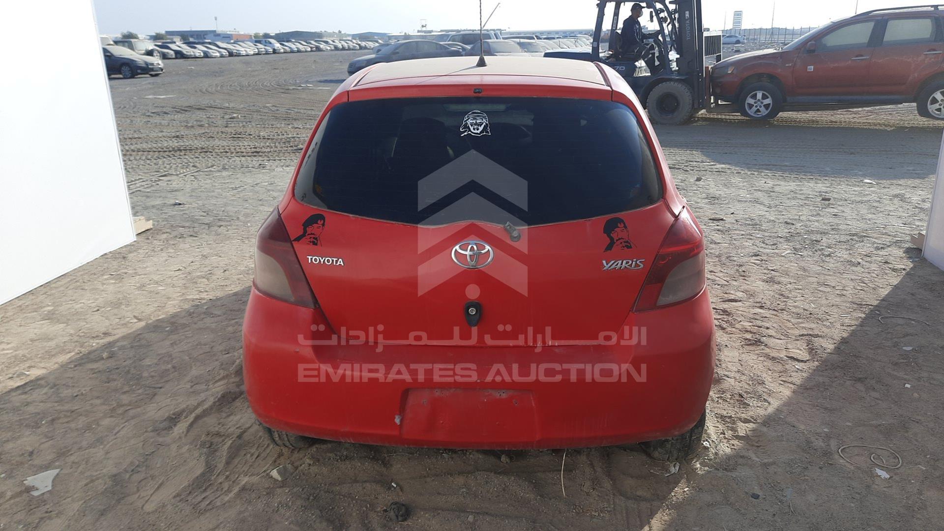 2007 TOYOTA YARIS VIN: JTDKW923X75070296