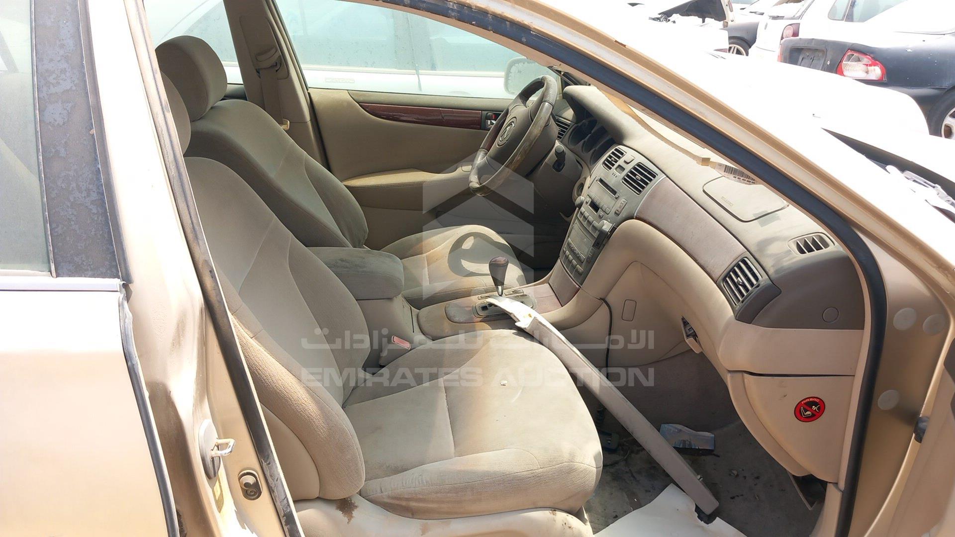 2003 LEXUS ES 300 VIN: JTHBF30G430135510