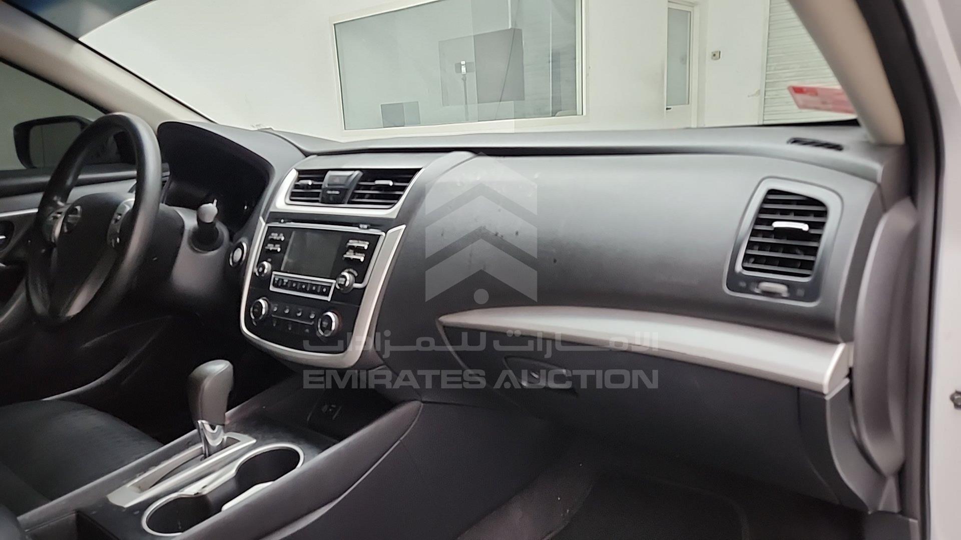 2017 NISSAN ALTIMA VIN: 1N4AL3AP6HC207887