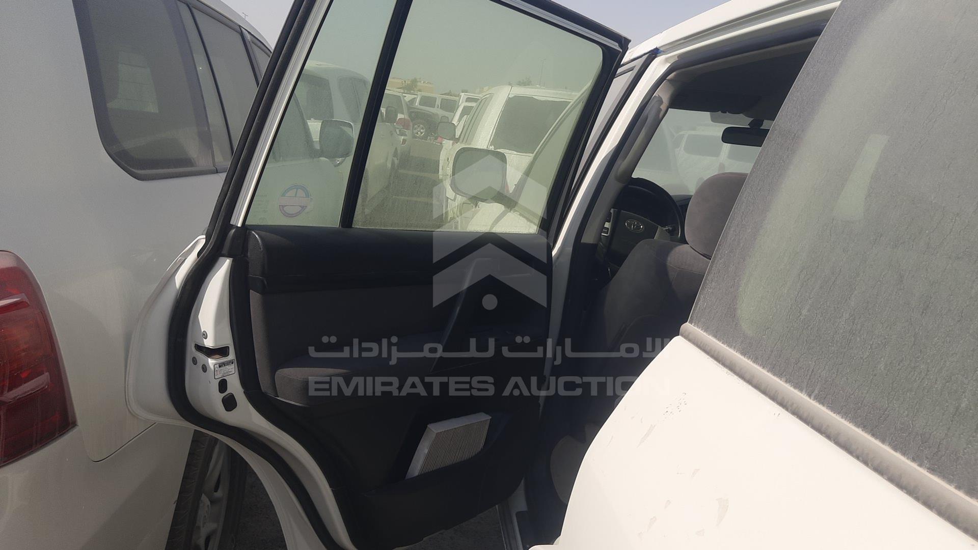 2012 TOYOTA LAND CRUISER VIN: JTMDU09J7C5057367