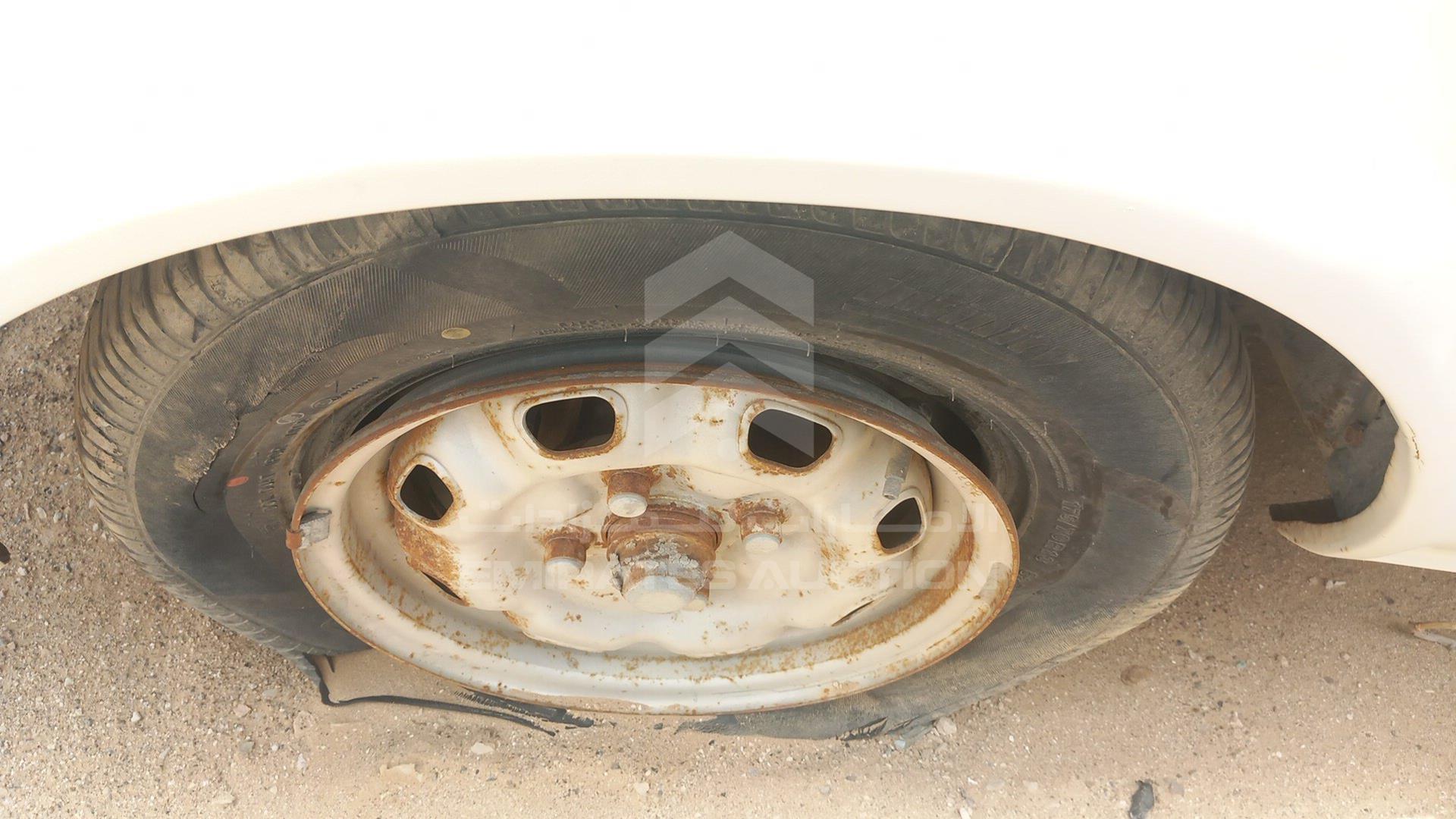0 MAZDA --- VIN: FA45V-606695