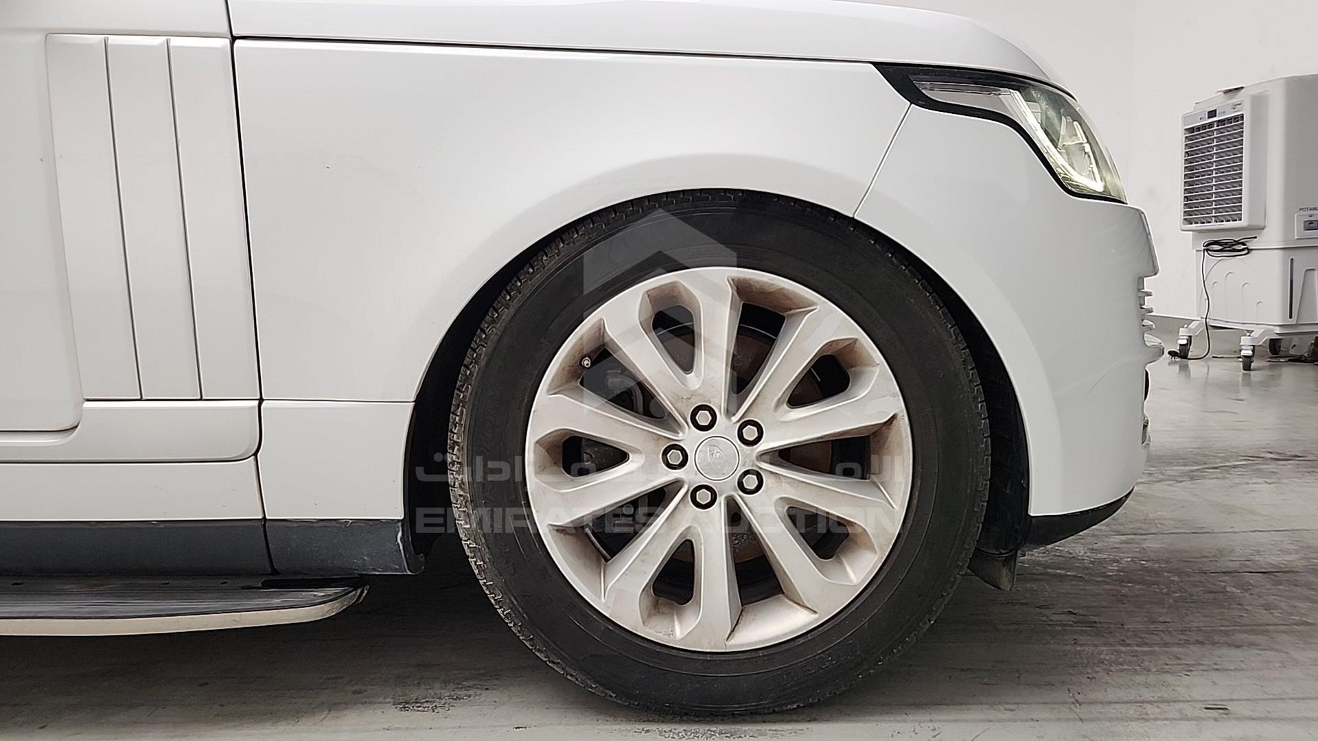 2016 RANGE ROVER HSE VIN: SALGA2DFXGA302883