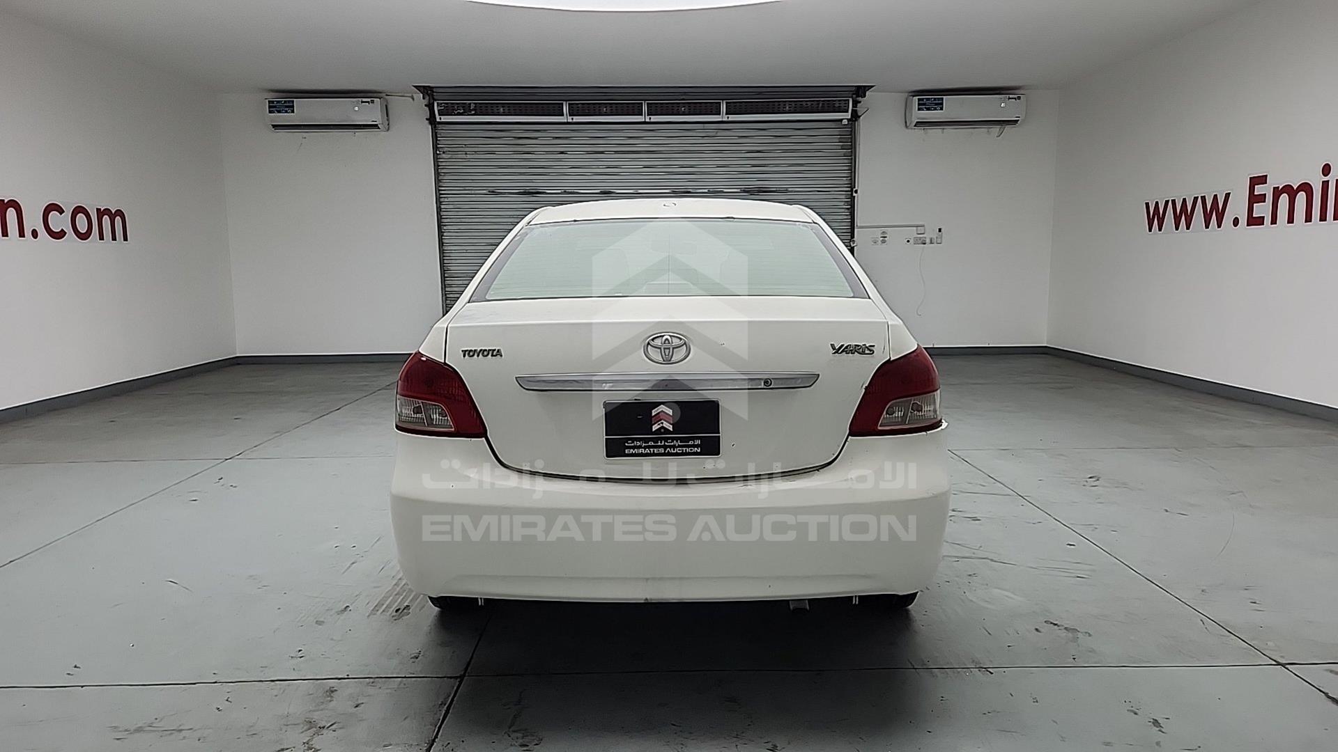 2009 TOYOTA YARIS VIN: JTDBW923494025721