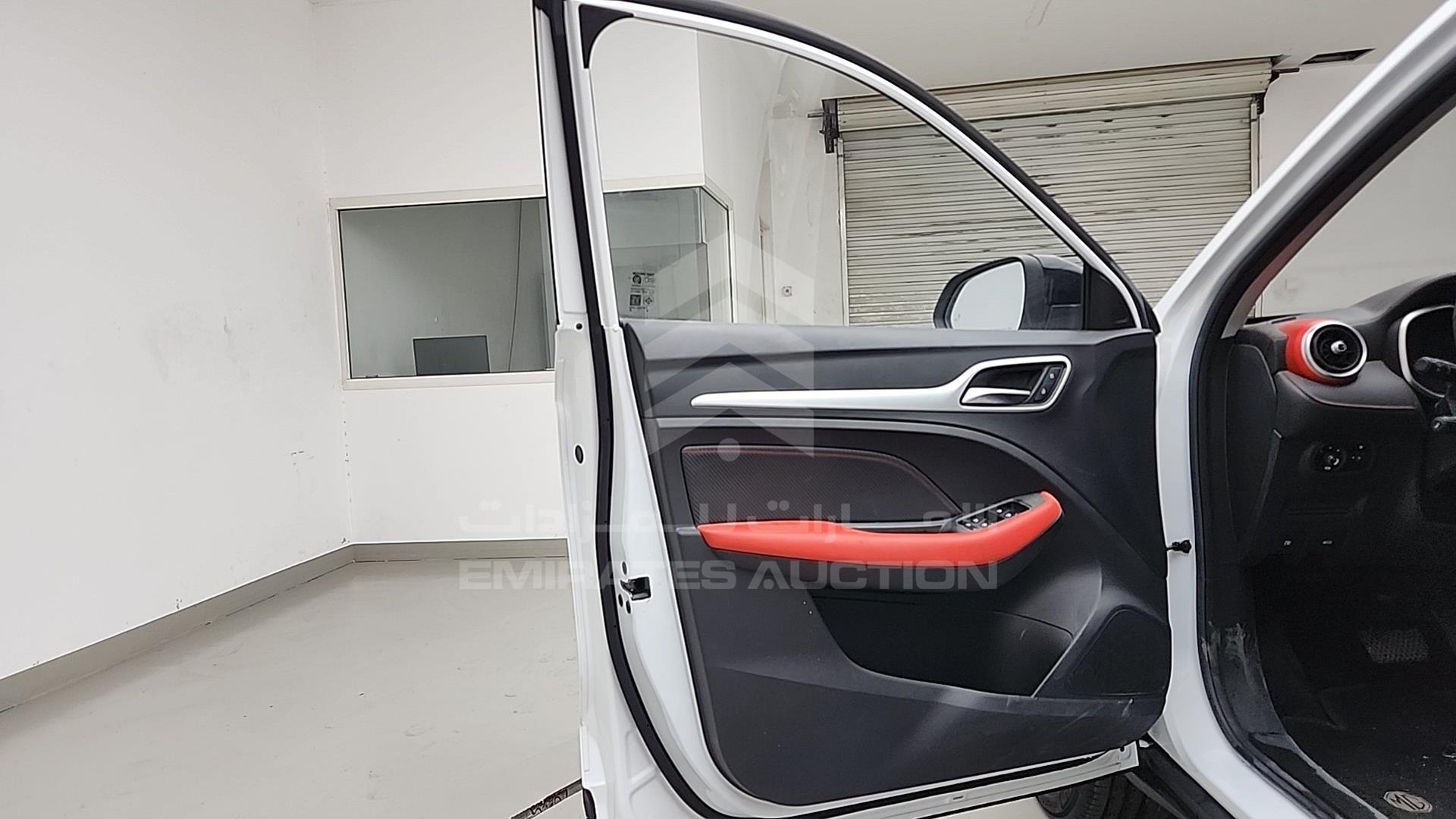 2023 MG ZS VIN: LSJW74C99PZ035843