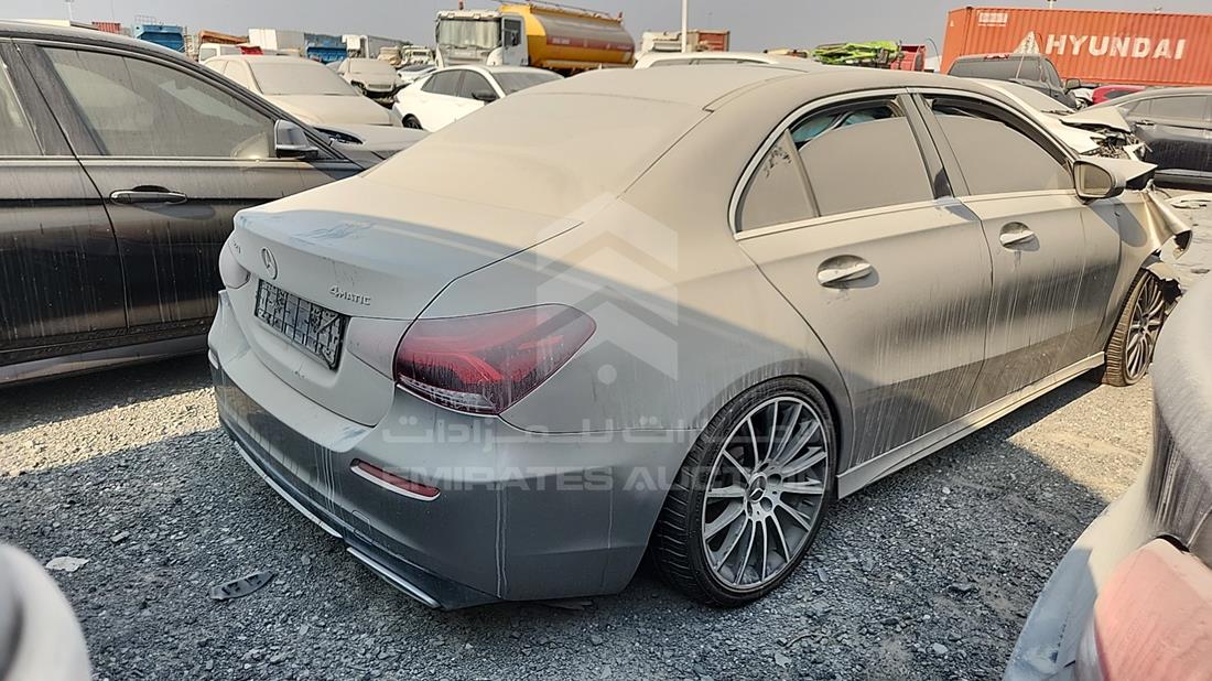 مرسيدس A220 2019 — الزاوية الخلفية اليمنى — صورة 8