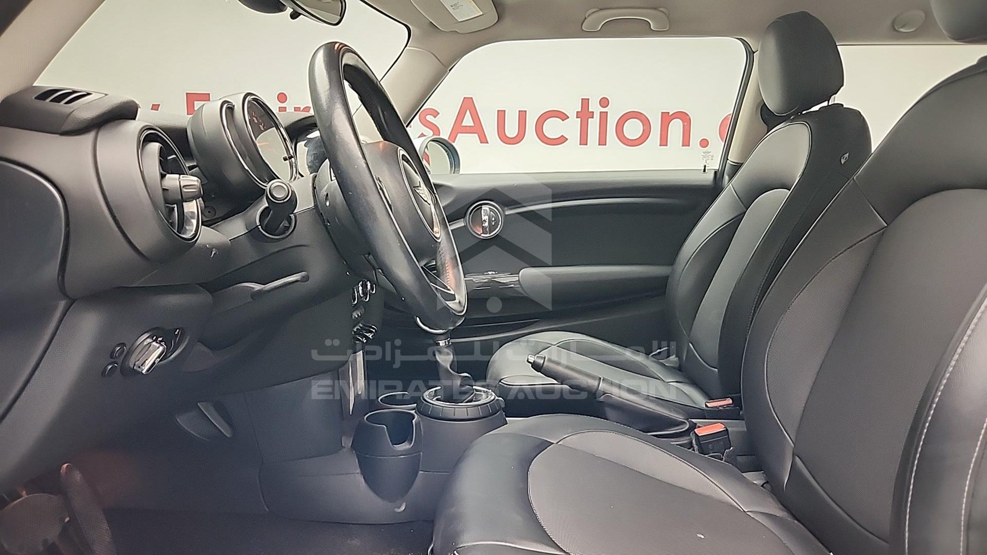 2015 MINI COOPER VIN: WMMXM5C51F3A56219