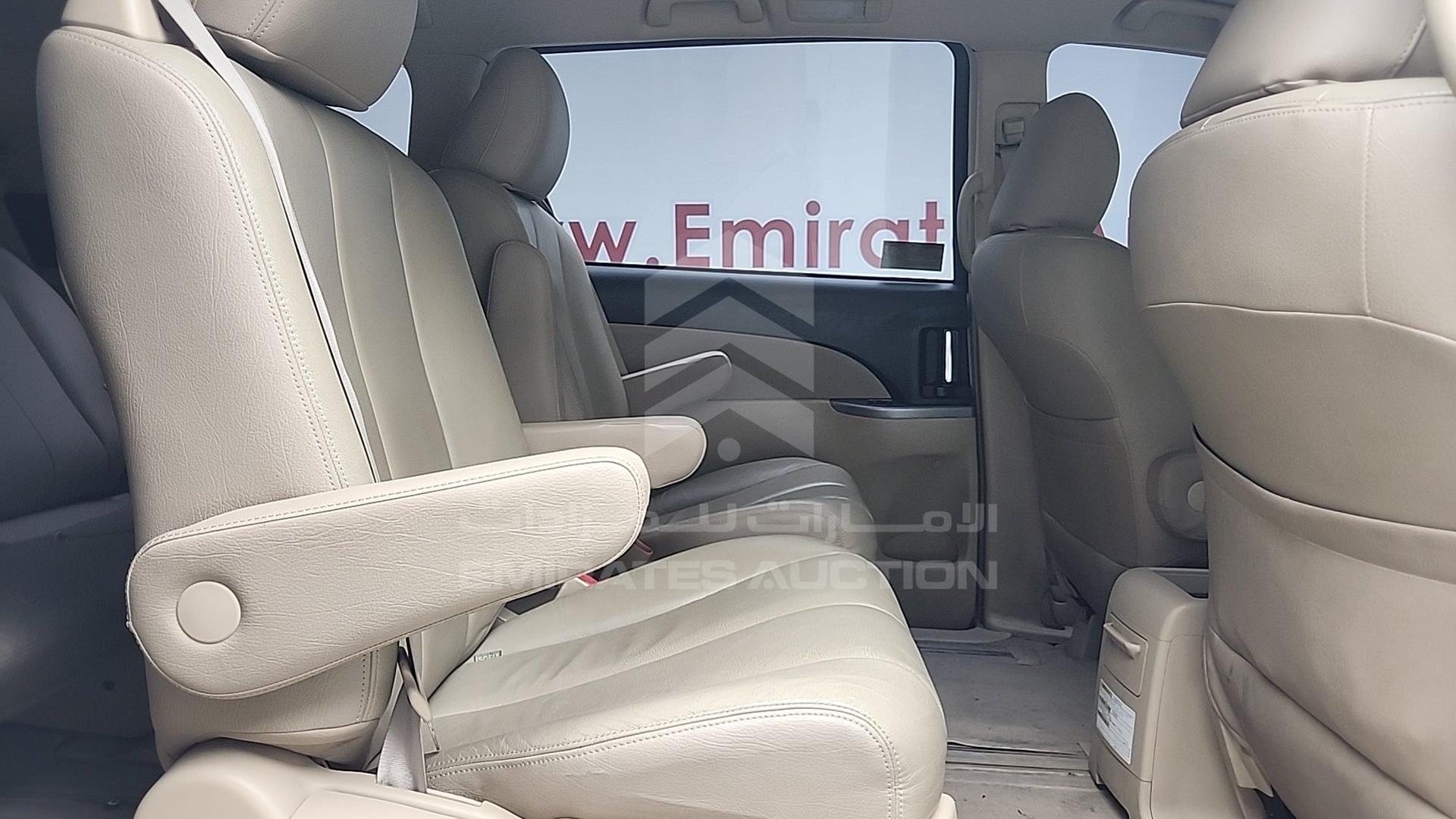 2019 TOYOTA PREVIA VIN: JTNGE52M8K7175485