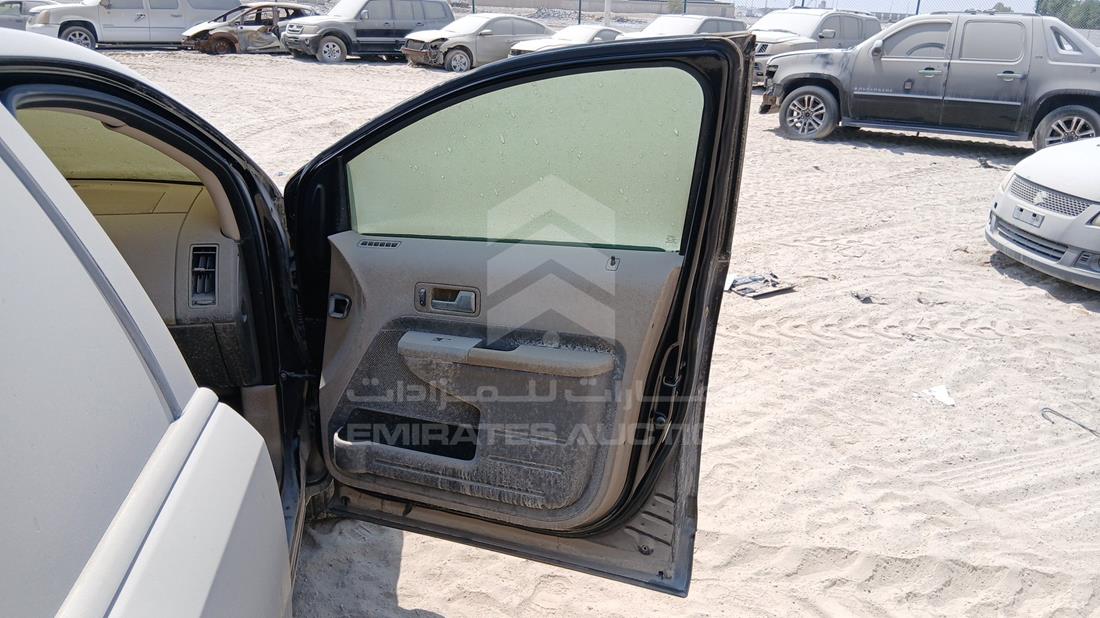 فورد ايدج 2007 — الباب الأمامي الأيمن — صورة 24