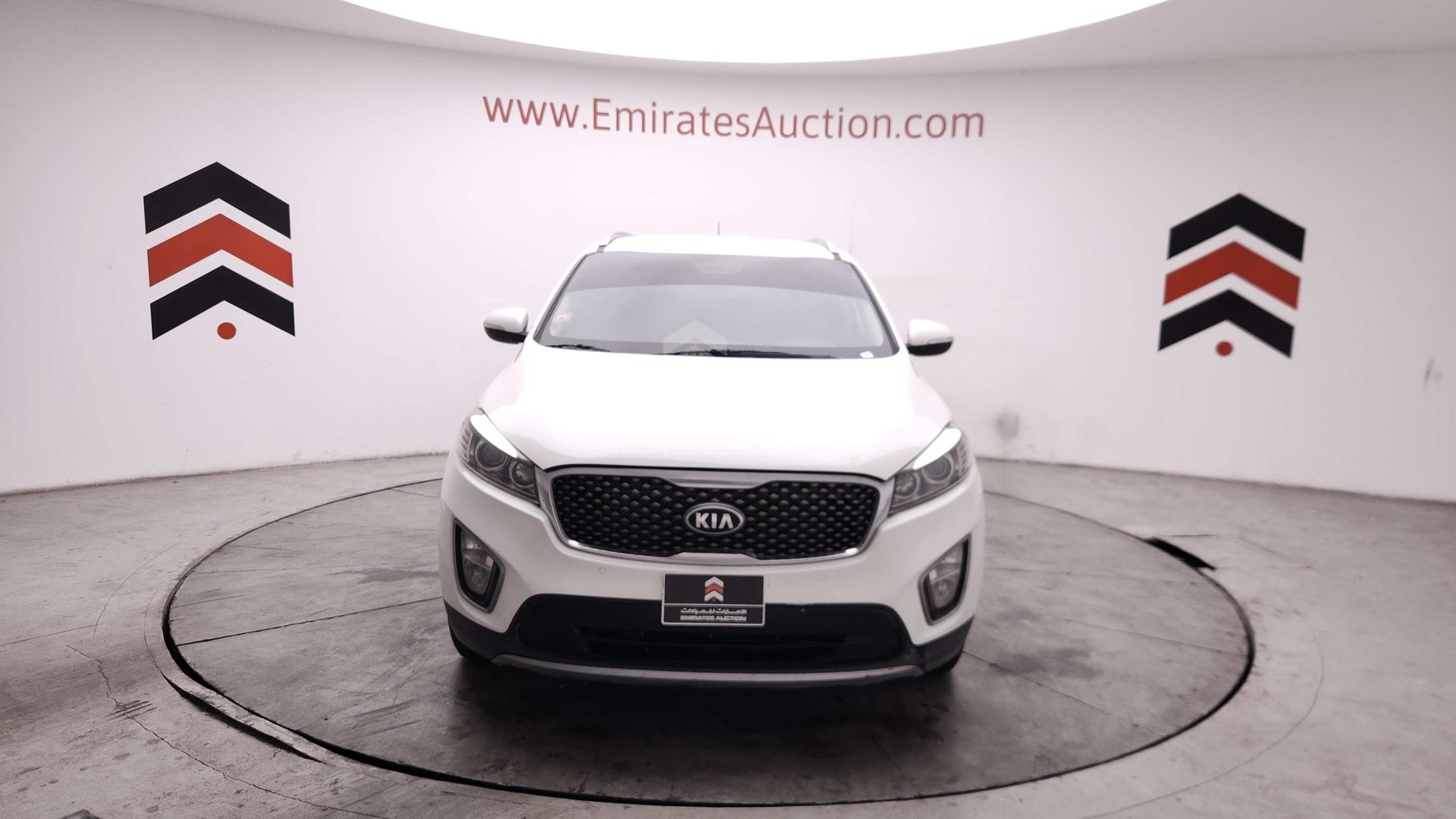 2016 KIA SORENTO VIN: KNAPH8147G5100839