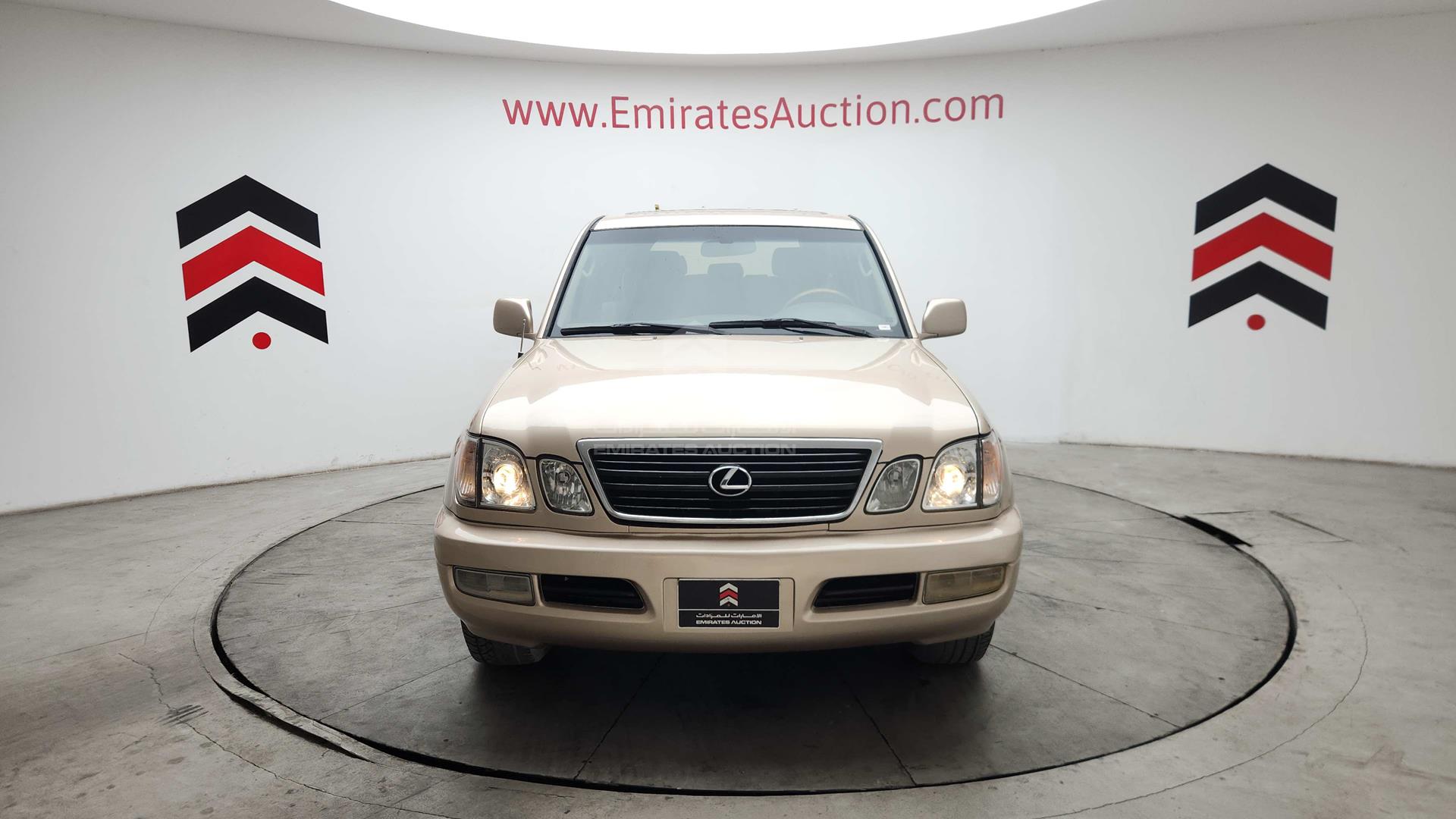 2001 LEXUS LX 470 VIN: JTJHT00W513501087