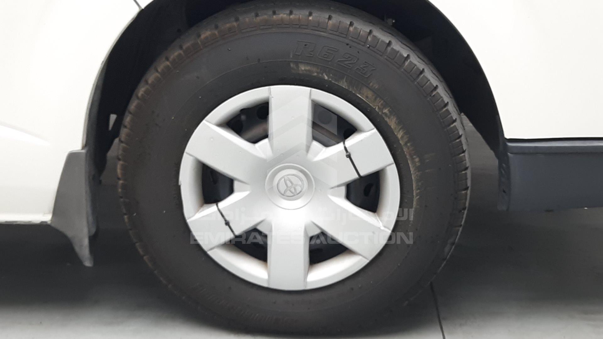 2007 TOYOTA HIACE VIN: JTGJX02P575007598