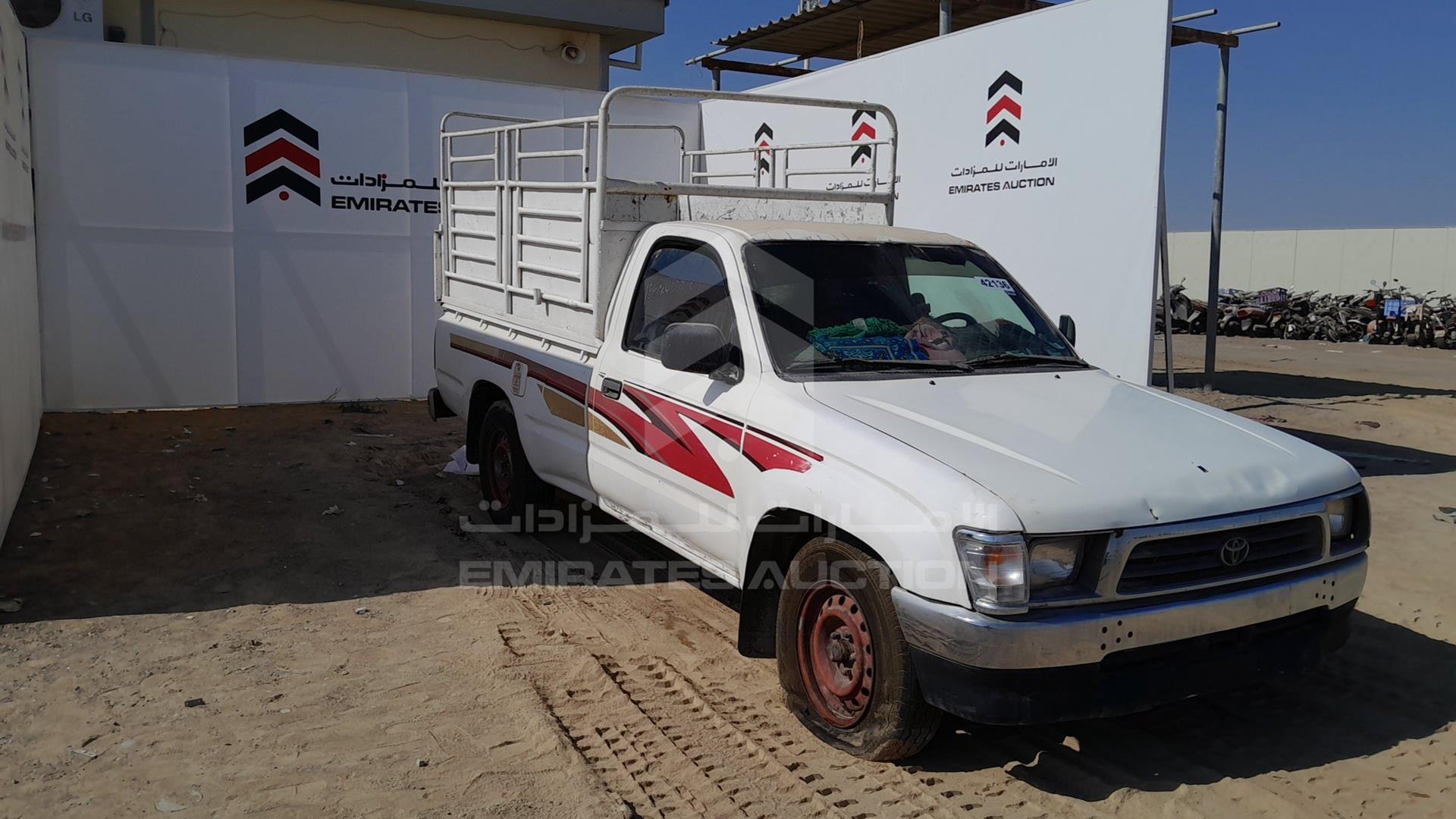 1999 TOYOTA HILUX VIN: JT4AG4262X0013352